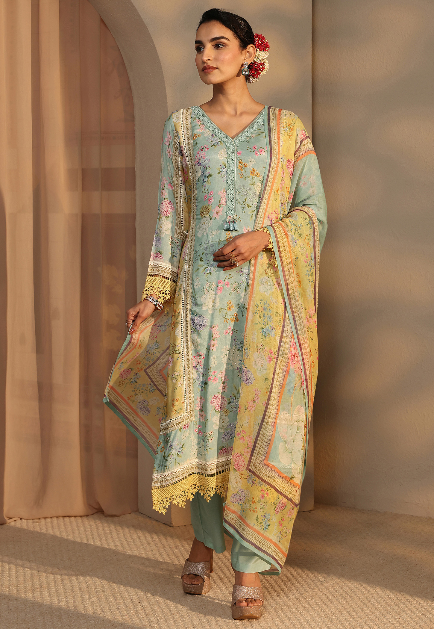 LIBAS Floral Print Straight Kurta Set-picture-14