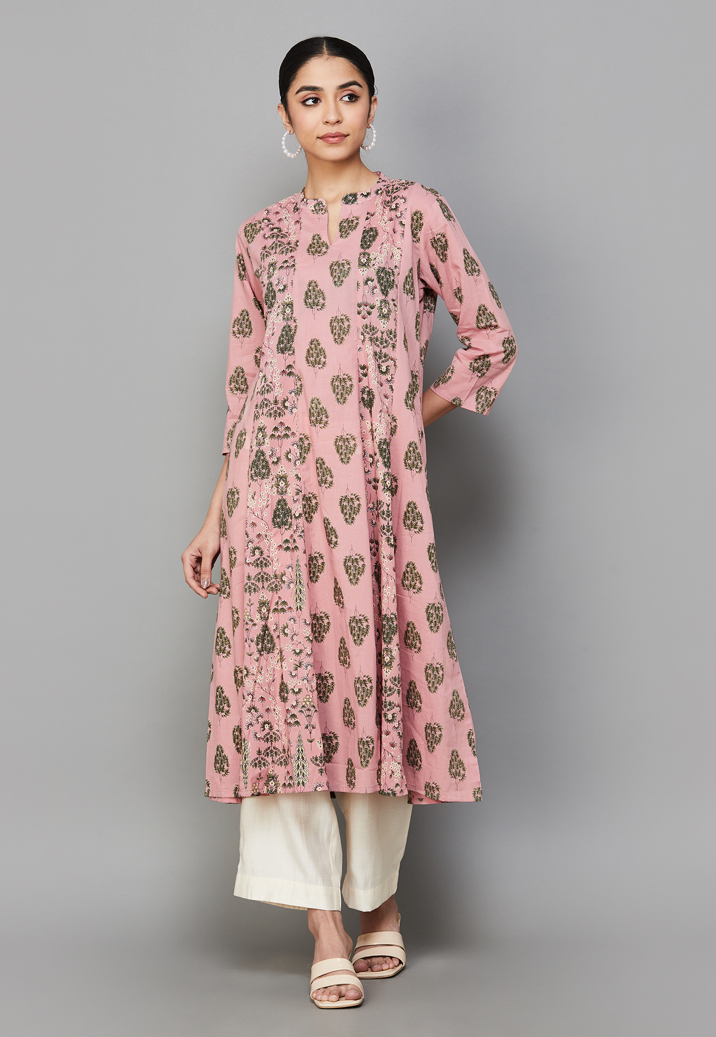 SPAN Floral Print Anarkali Kurta-image-6
