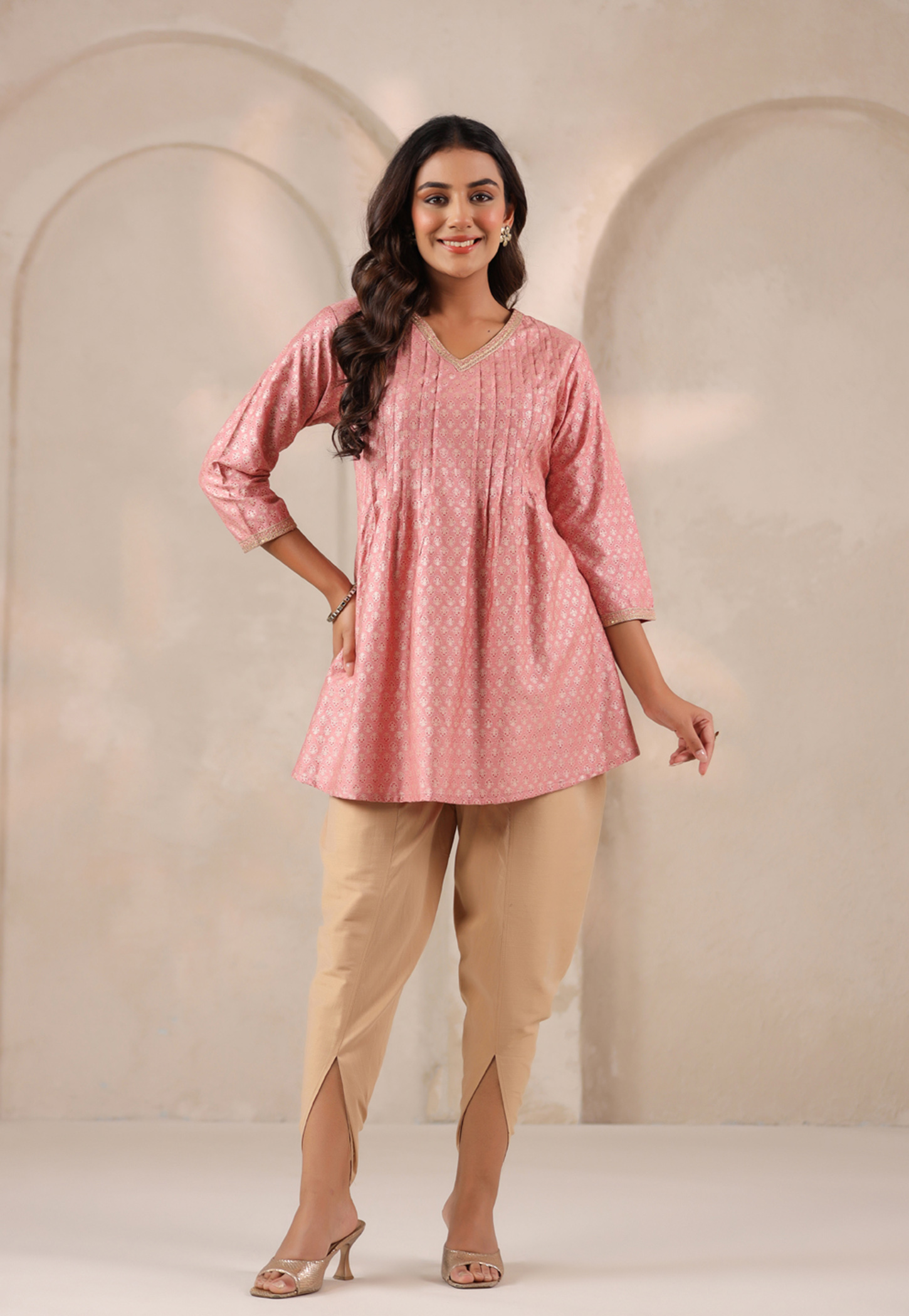 SPAN Ethnic Motif V-Neck Flared Kurta-picture-21