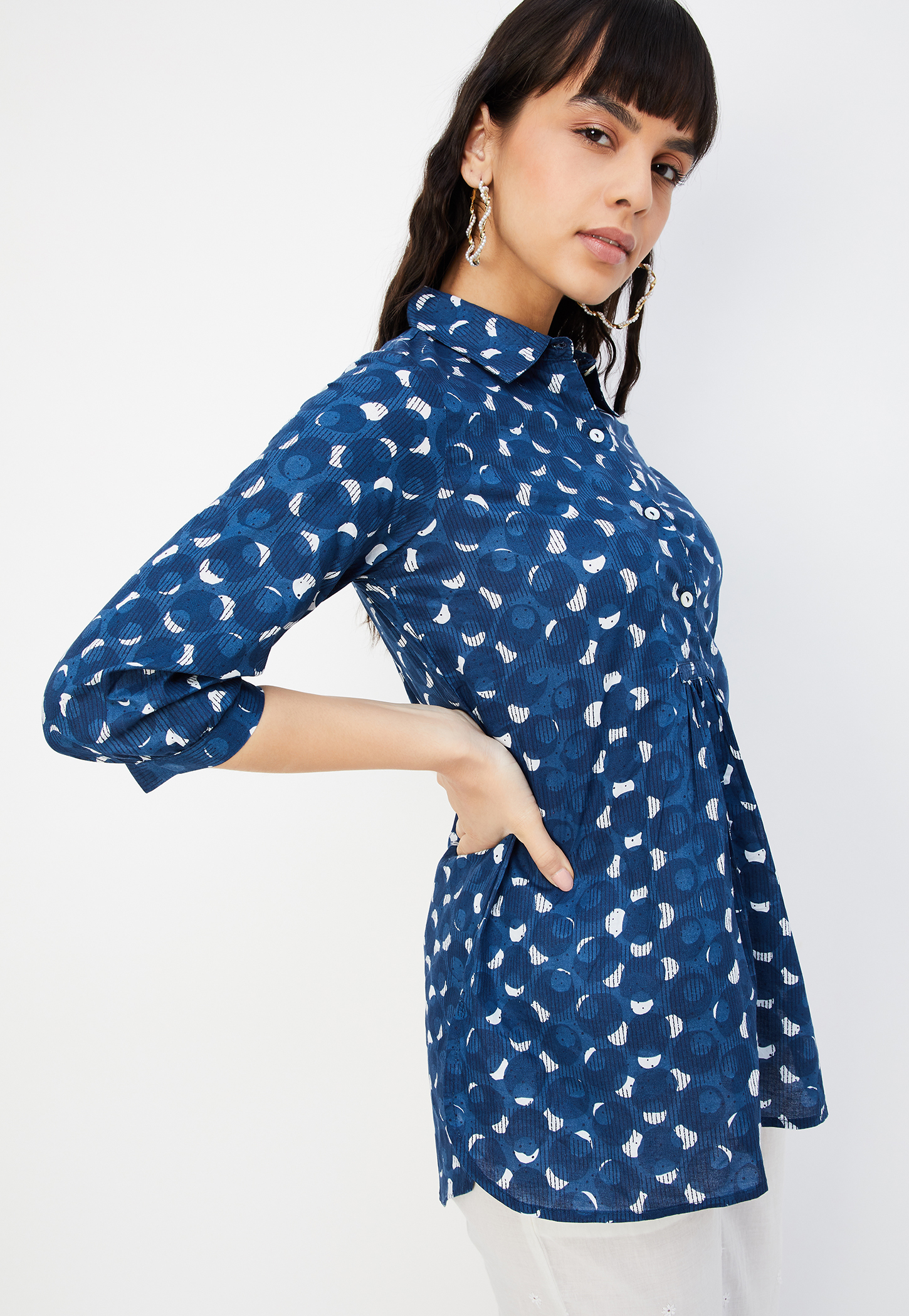 Women Printed Collared Short Kurta-picture-24