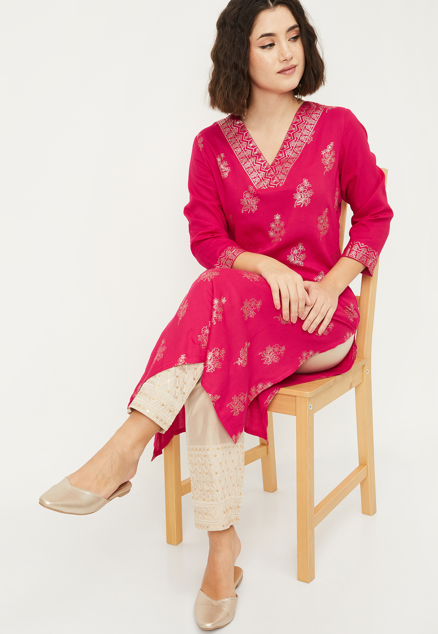 Women Foil Printed Straight Kurta-picture-15