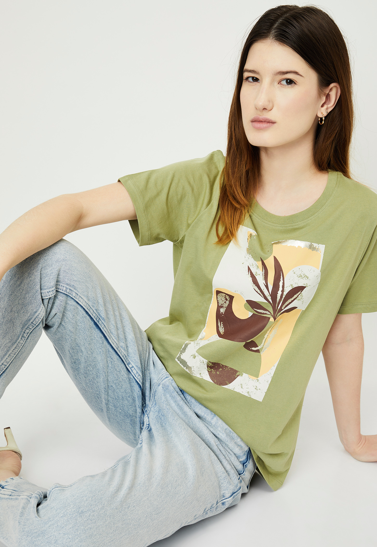 Women Graphic Printed T-shirt-picture-36