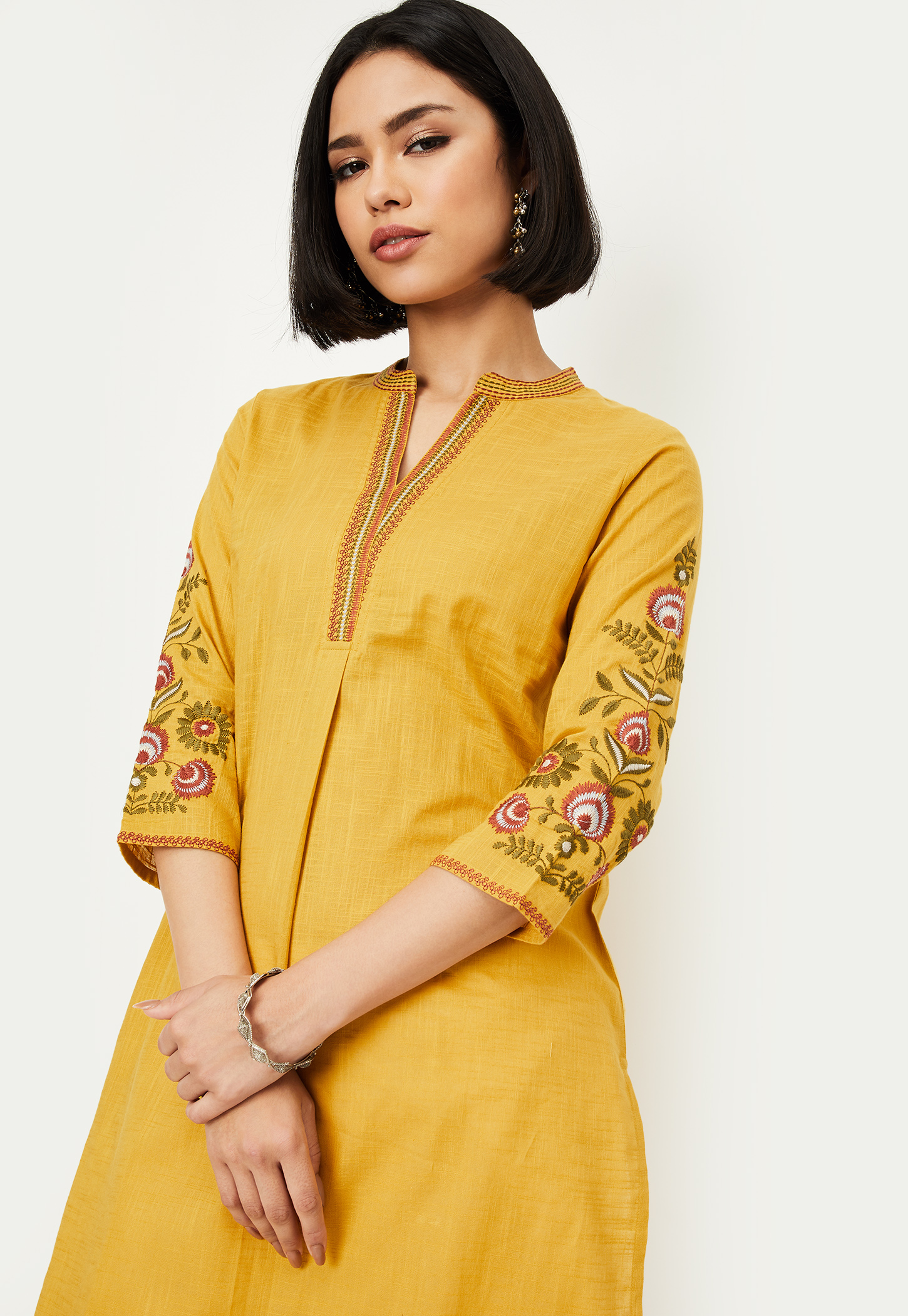 Women Embroidered Straight Kurta-picture-38