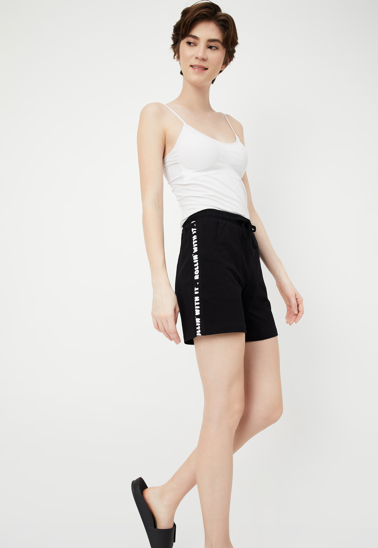Women Printed Knit Shorts-image-4