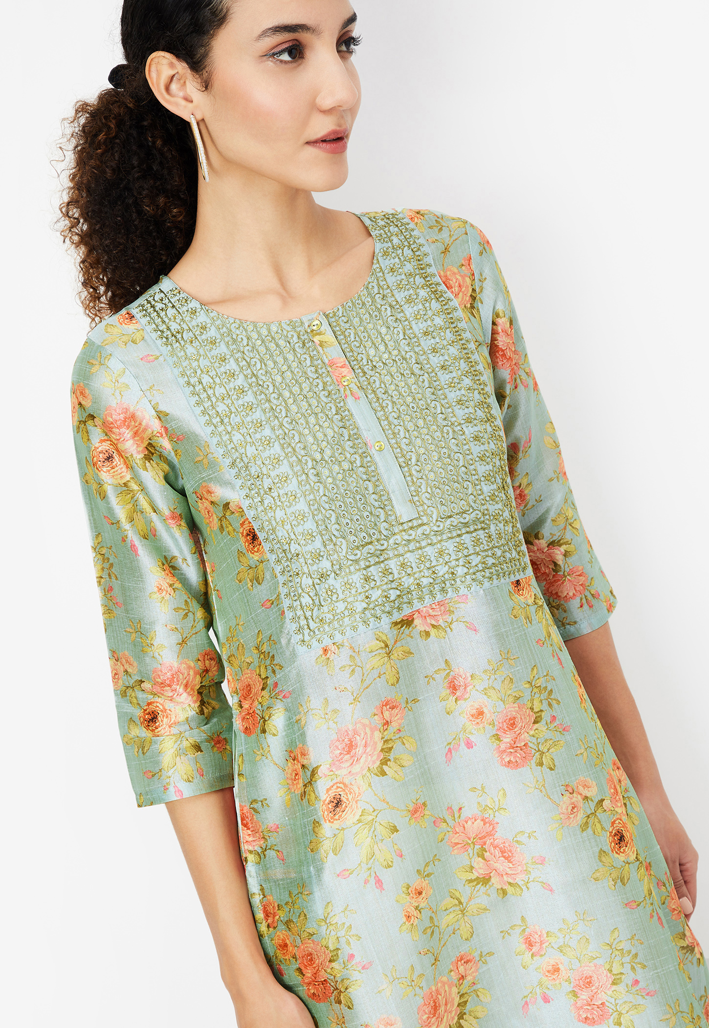 Women Embroidered Yoke Straight Kurta-picture-49