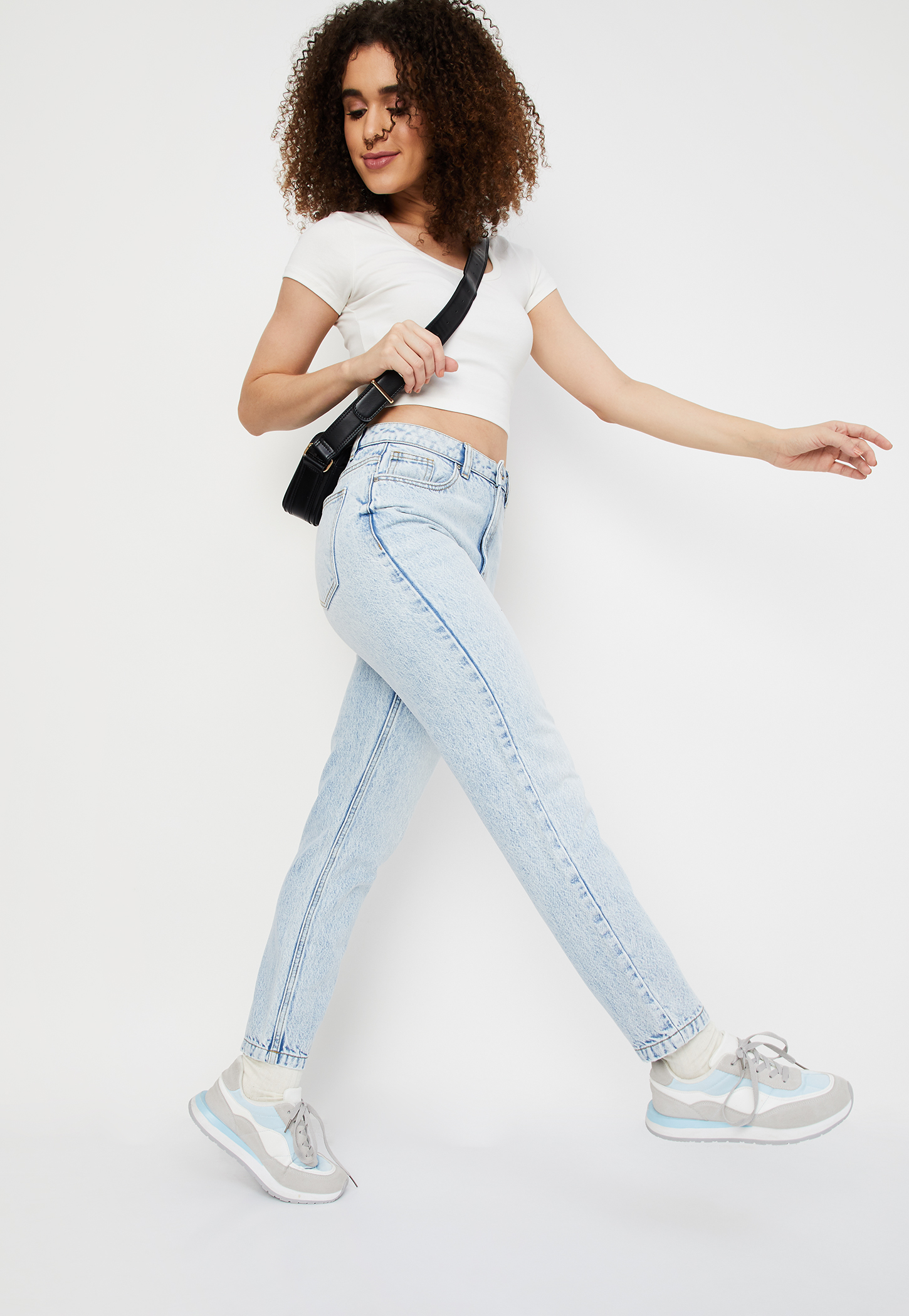 Women Washed Mom Fit Jeans-picture-13