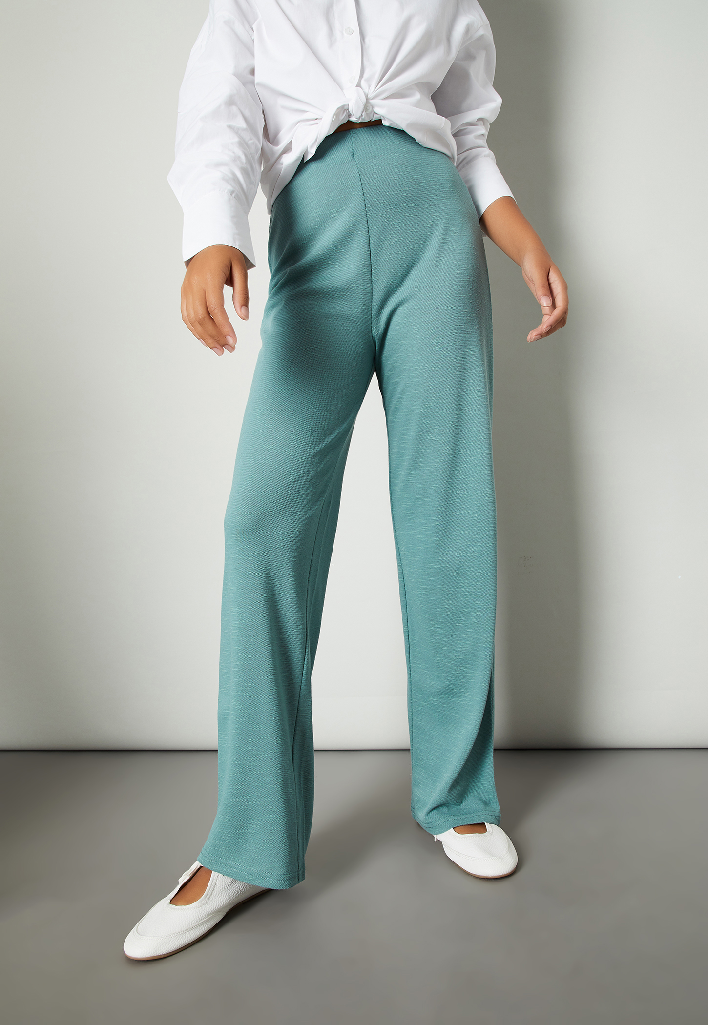 Women Textured Wide Leg Trousers-picture-18
