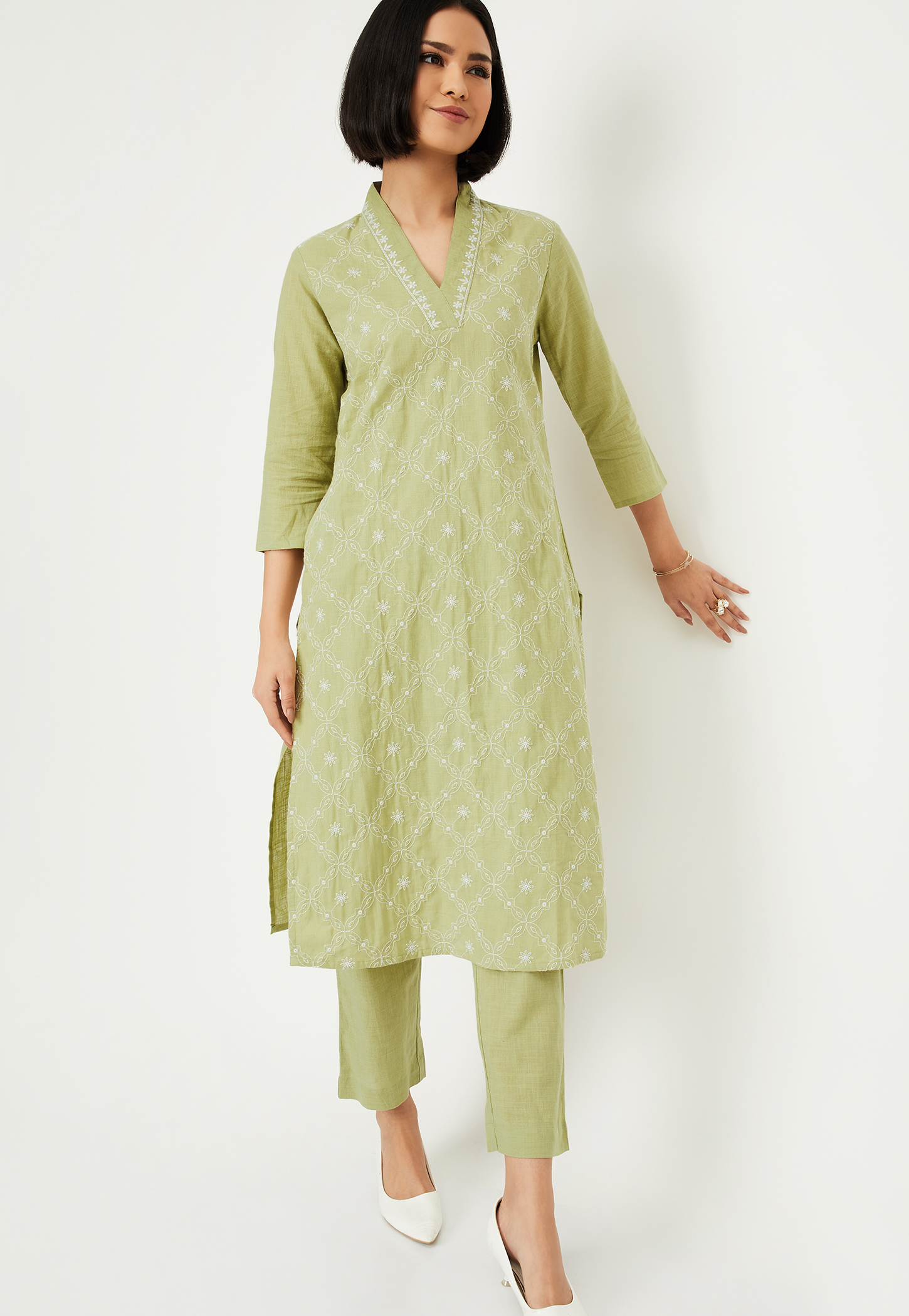 Women Printed Straight Kurta Set-picture-10