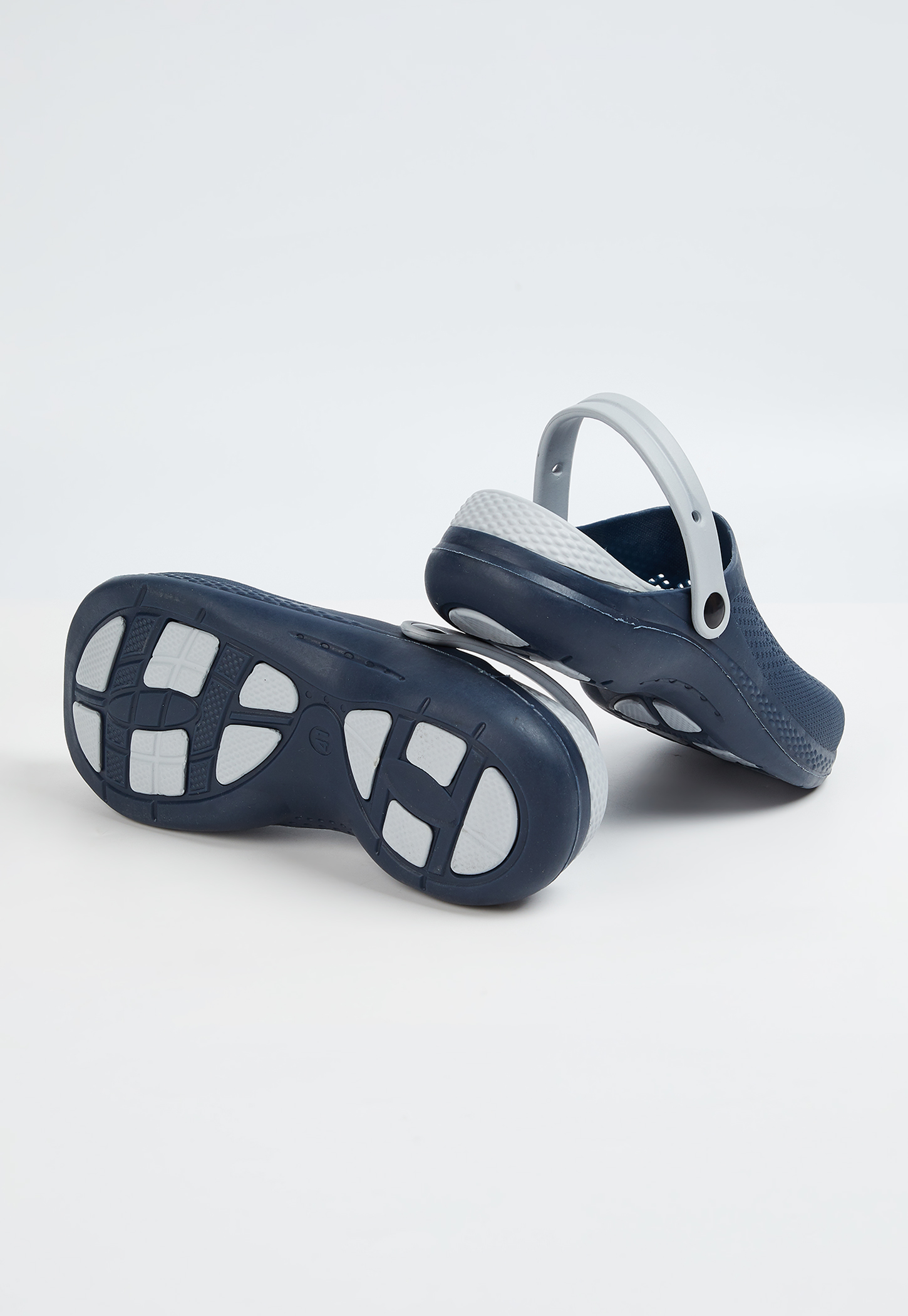 max footwear online shopping