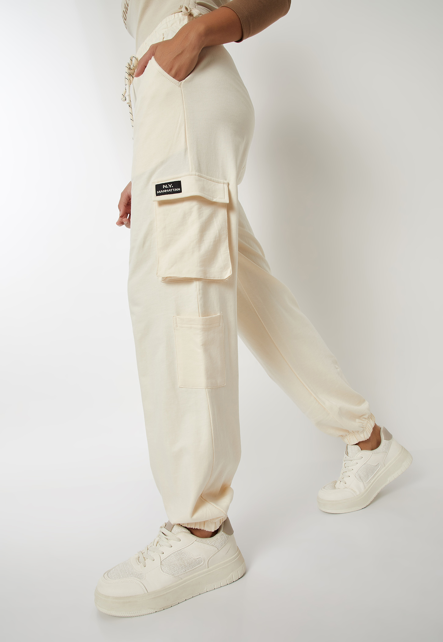 Women Solid Cargo Joggers-image-16