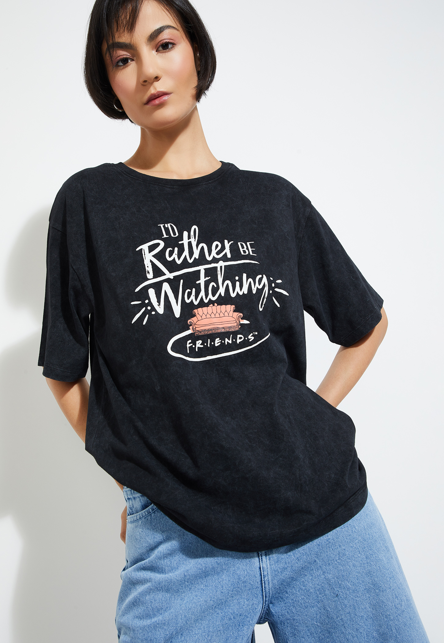 ALAYA F x URB_N Women Friends Print T-shirt-picture-15