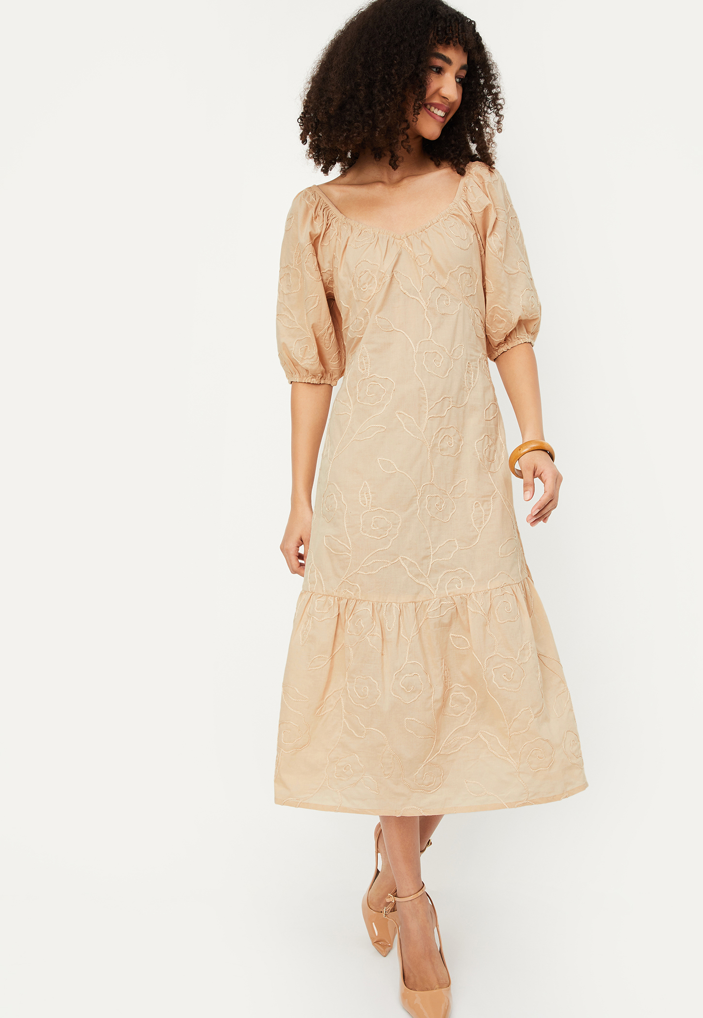 Women Embroidered A-line Dress-picture-36