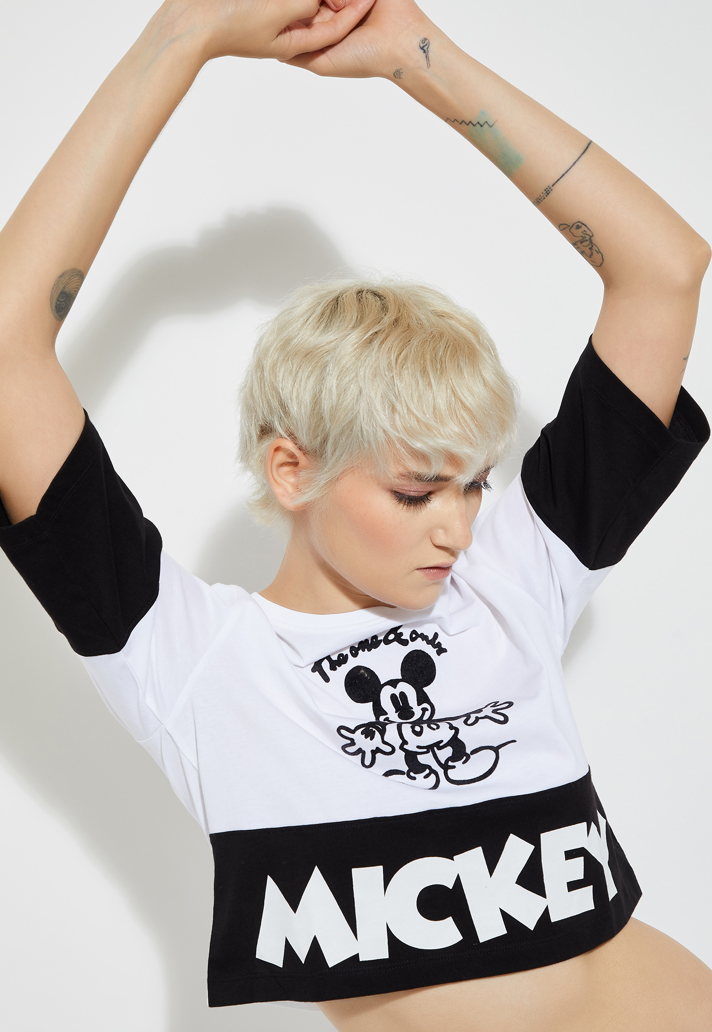 ALAYA F x URB_N Women Mickey Print Boxy Fit Crop T-shirt-picture-35