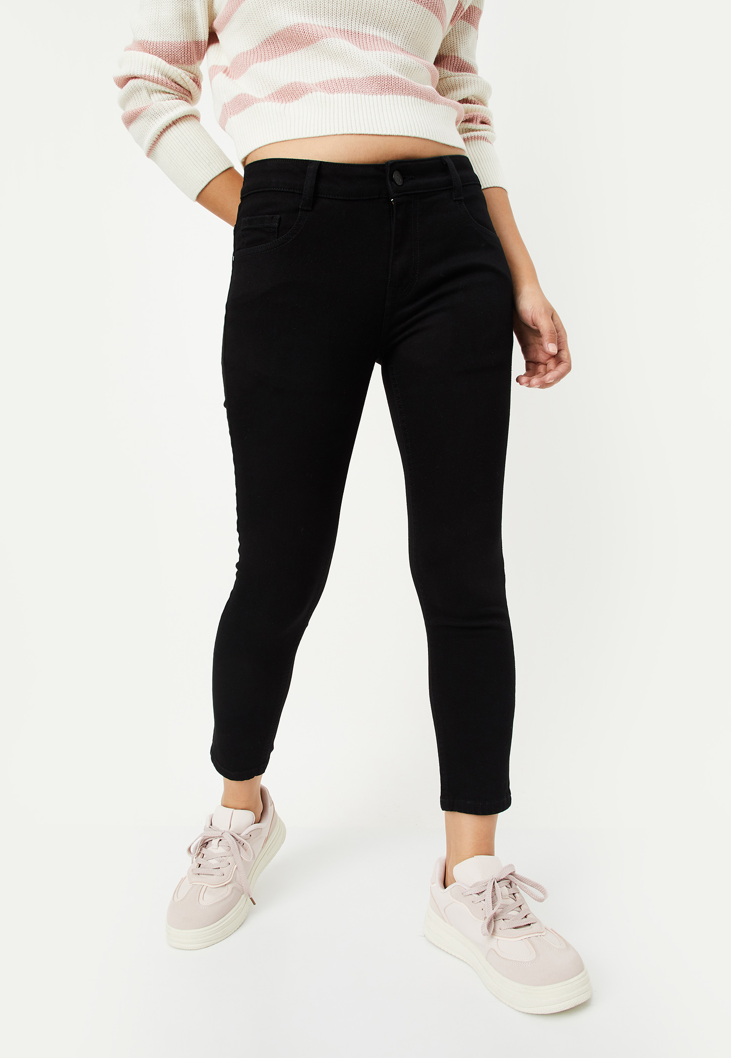 Women Solid Skinny Fit Jeans-picture-36