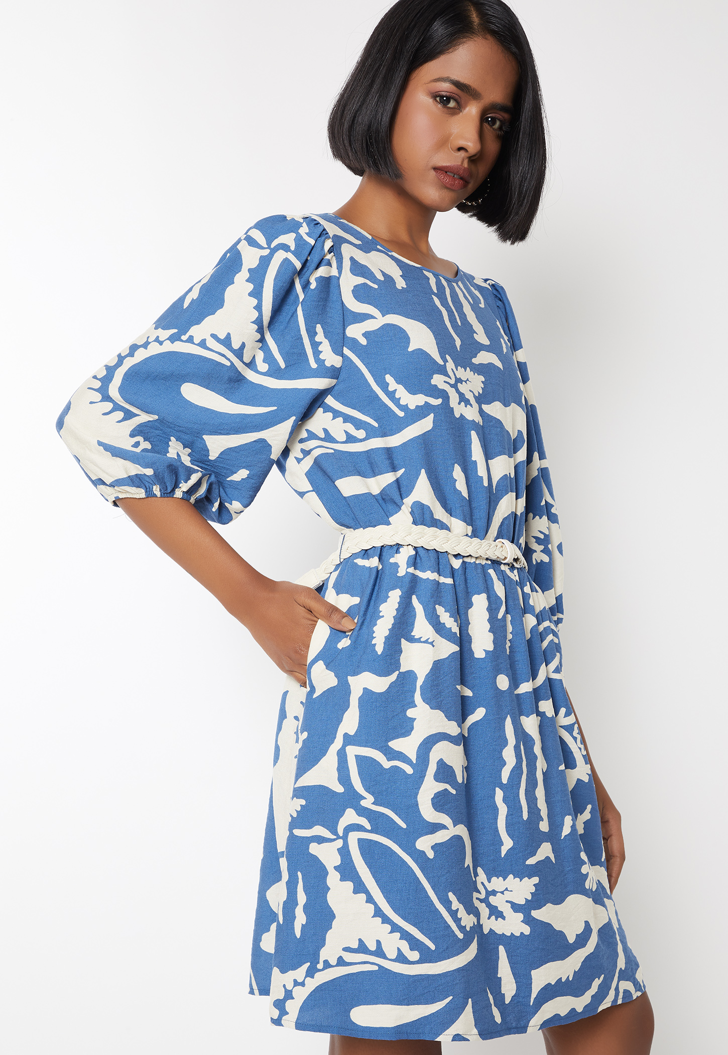 Women Printed A-line Dress with Belt-picture-41