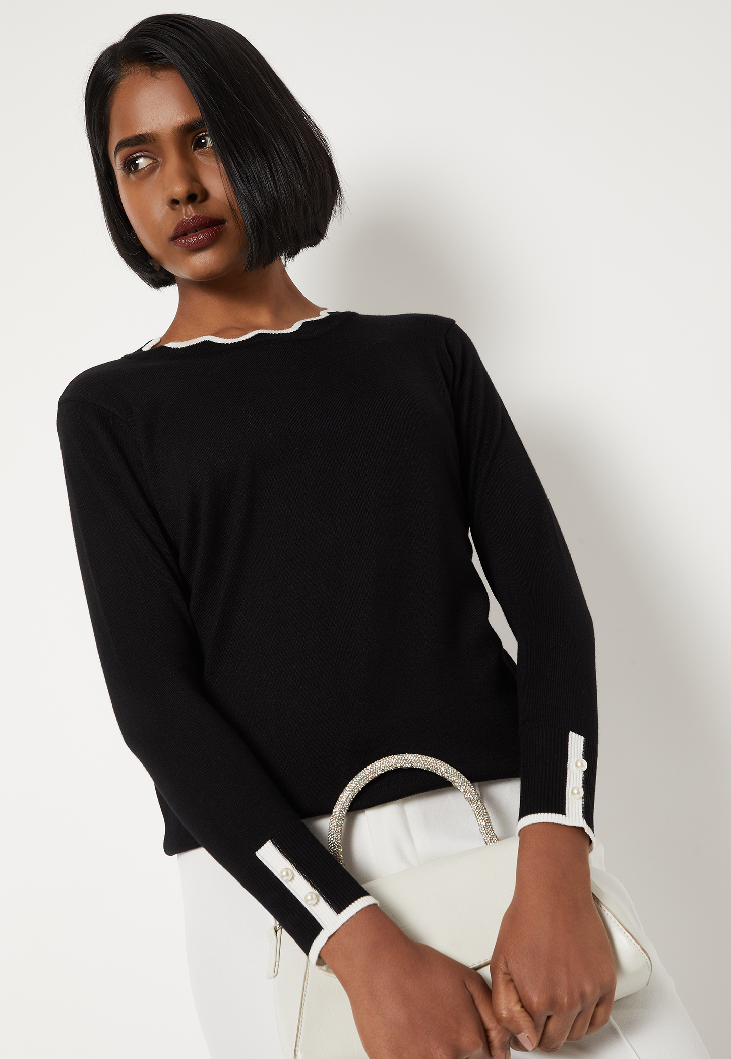 Women Contrast Tipping Top with Pearl Accents-picture-41