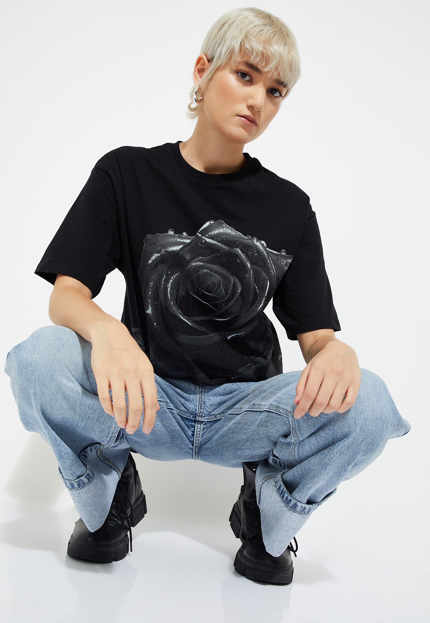 ALAYA F x URB_N Women Printed Boxy Fit T-shirt-image-43