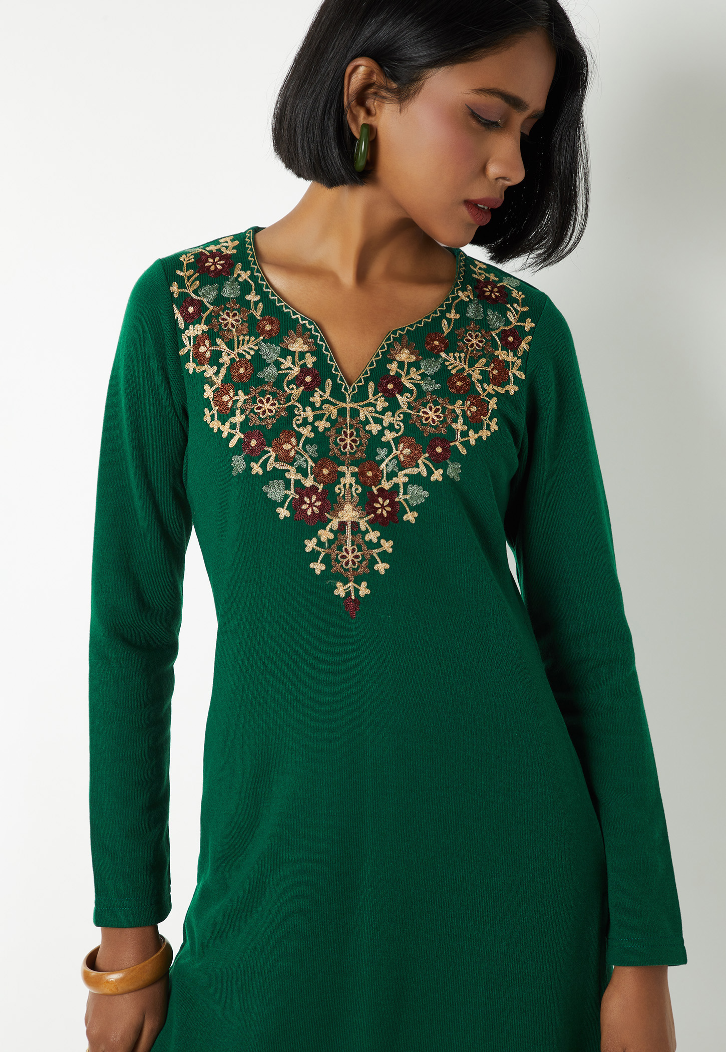 Women Embroidered Winter Kurta-image-19