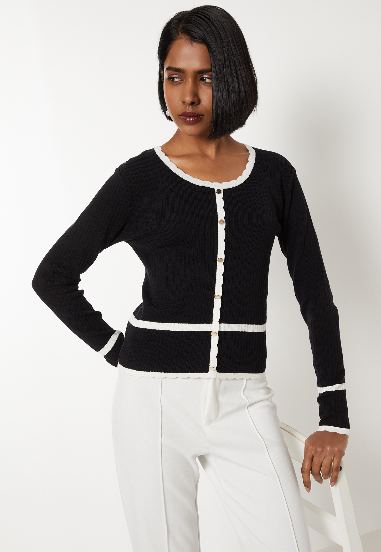 Women Scalloped Trim Knit Top-picture-20