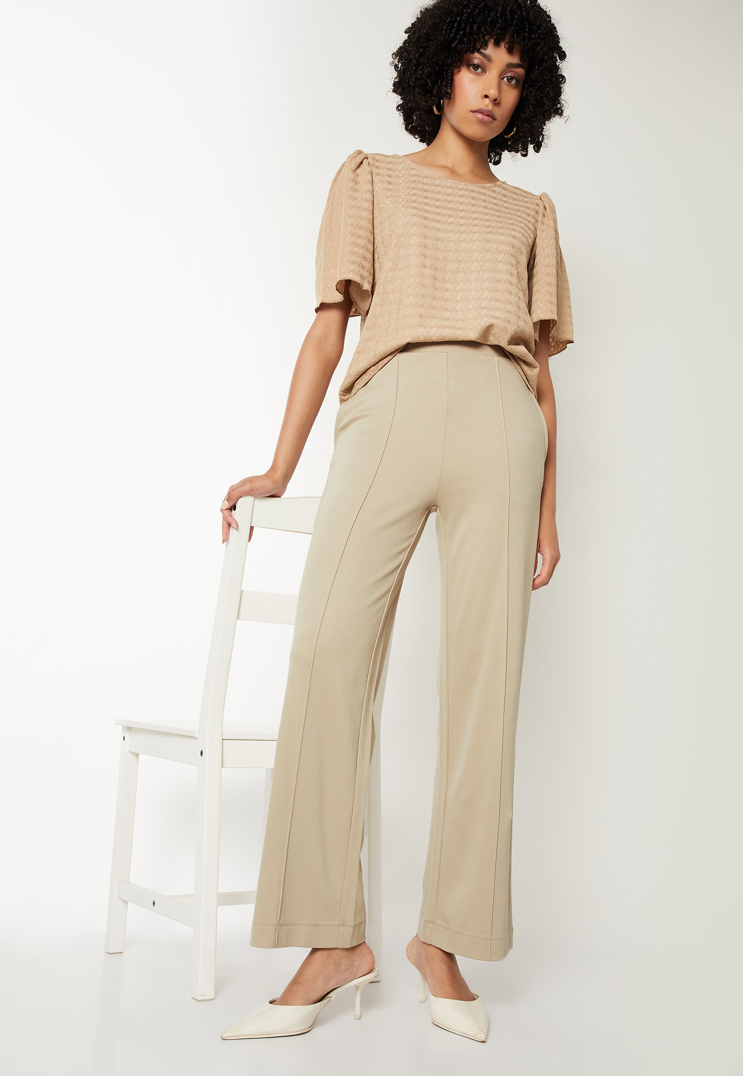 Women Textured Trousers-picture-44