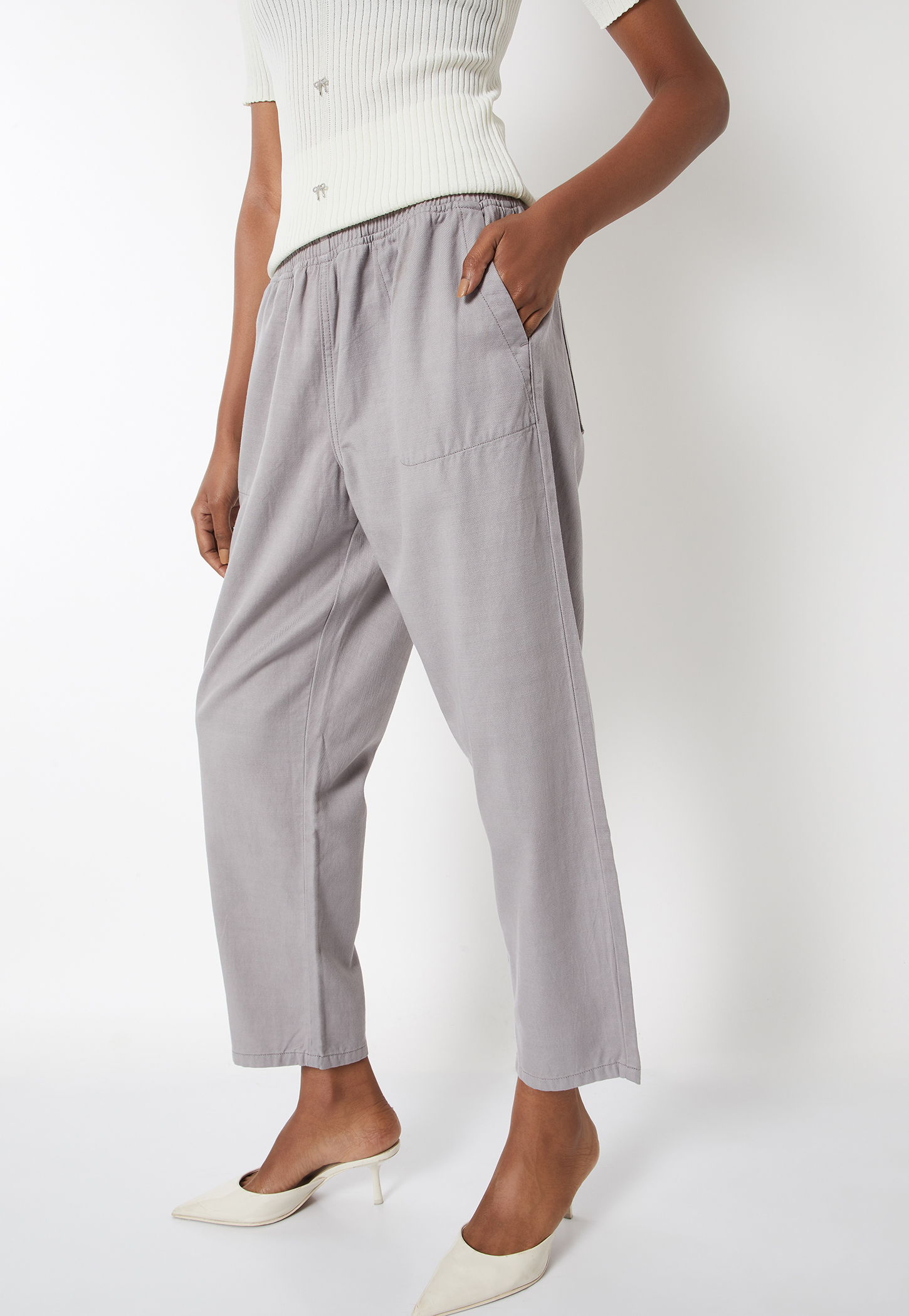 Women Textured Peg Trousers-picture-10