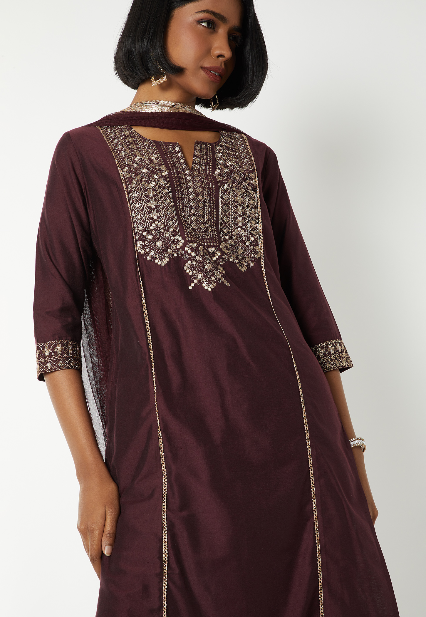 Women Embroidered Straight Kurta Set-picture-53