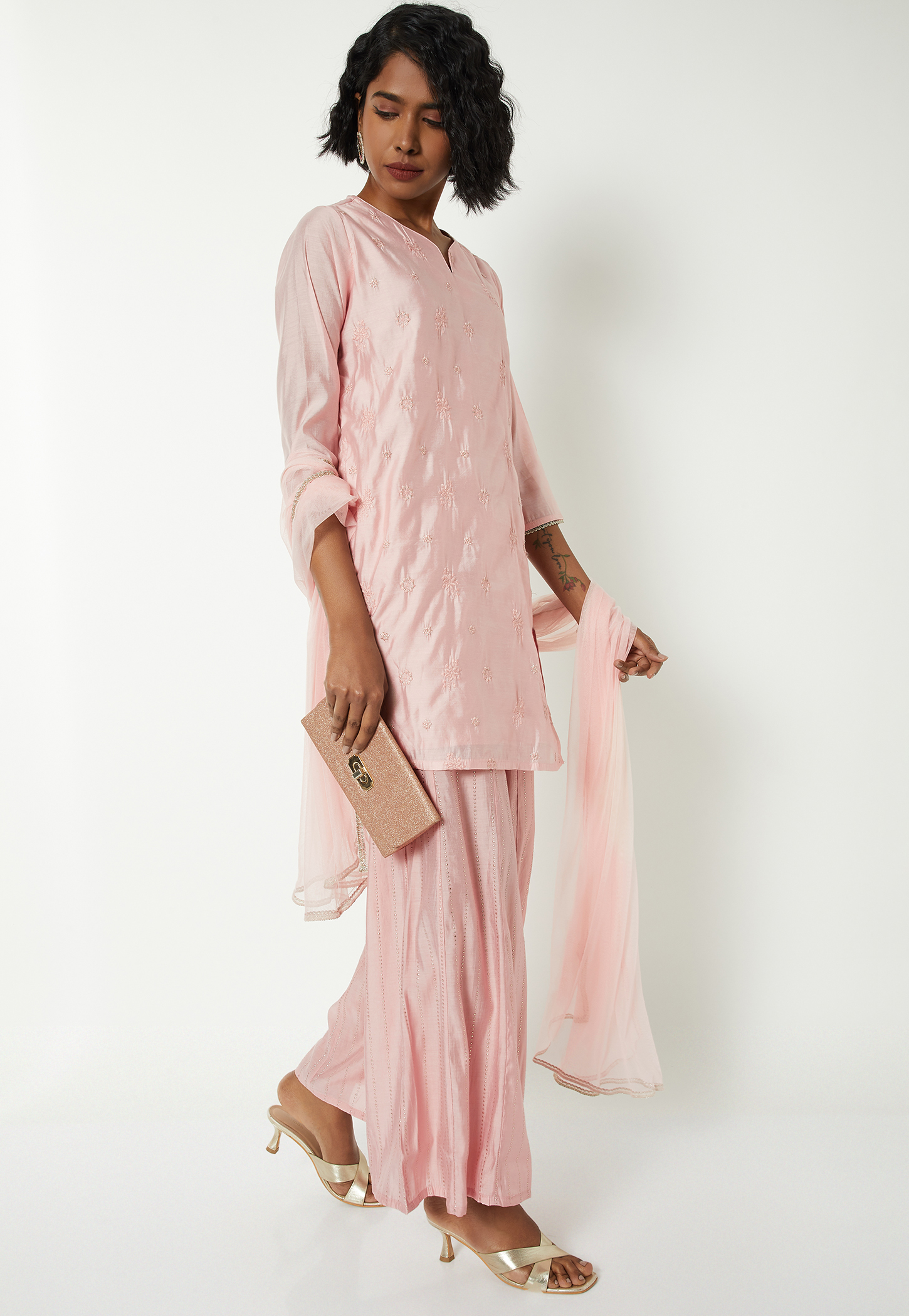 Women Embroidered Short Kurta Set-image-4