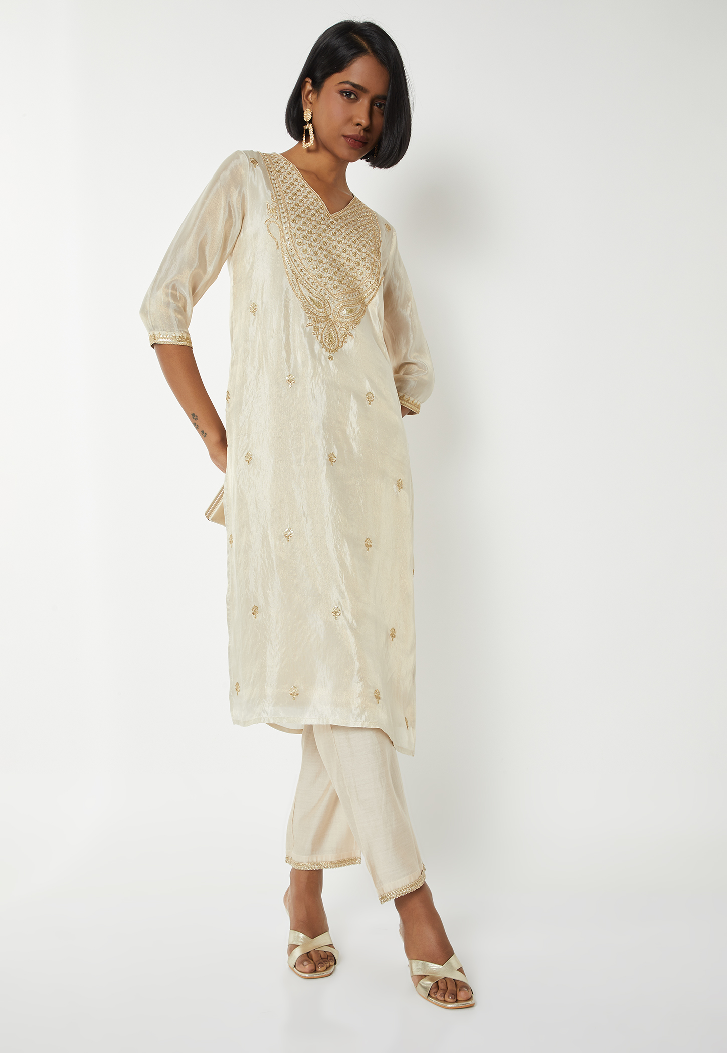 Women Sequins Embroidered Straight Kurta Set-picture-12