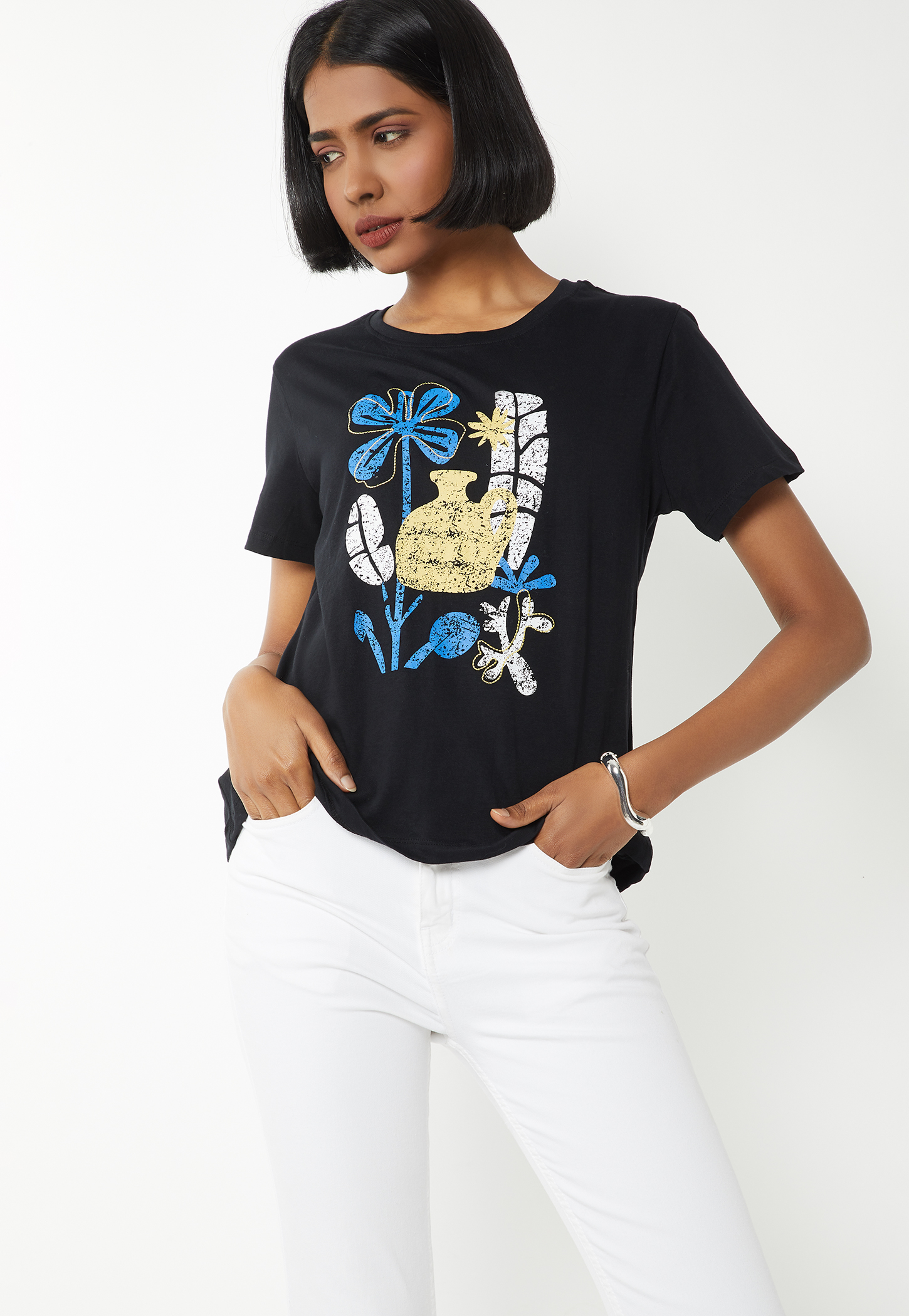 Women Graphic Print T-shirt-image-16