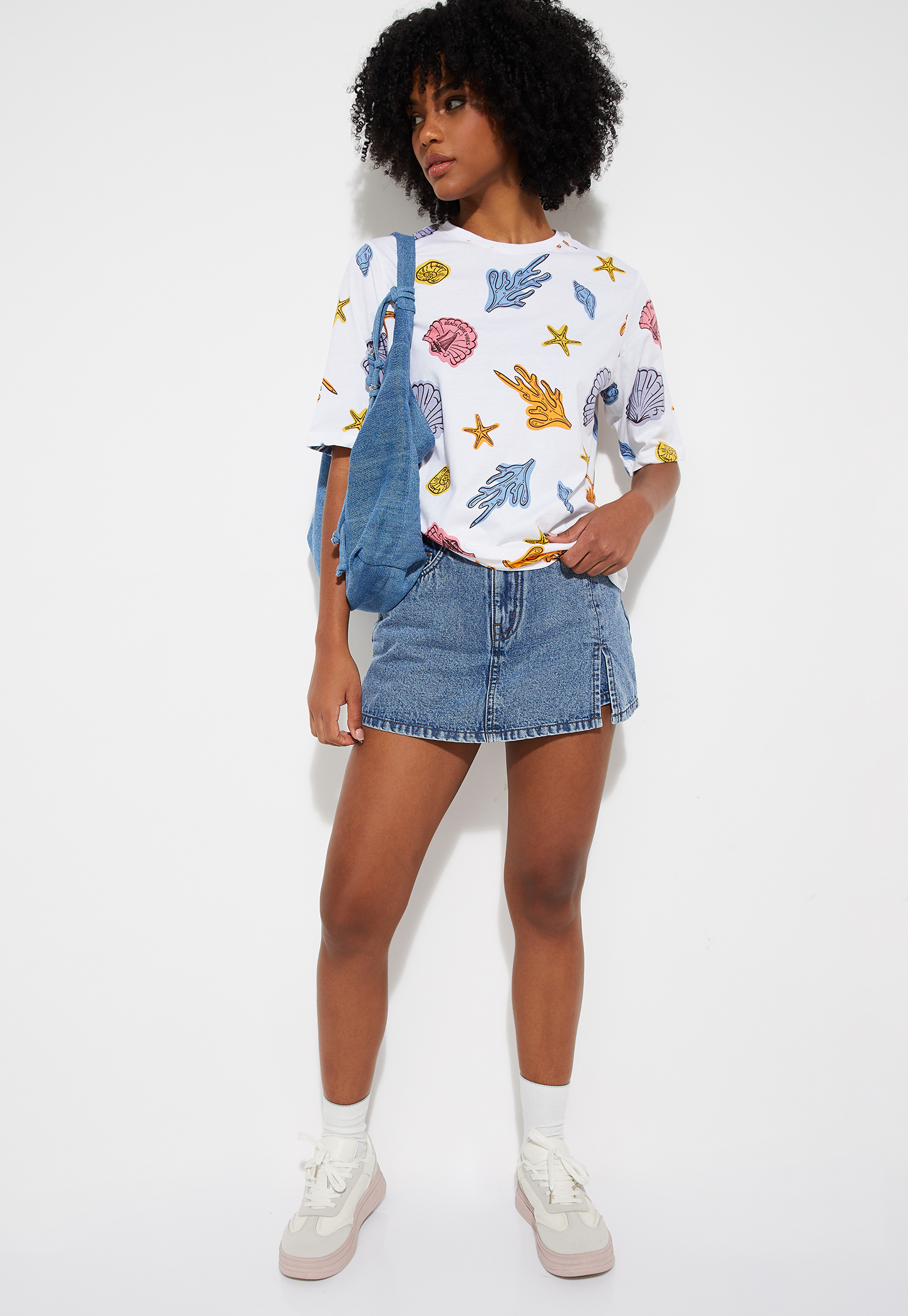 ALAYA F x URB_N Women Printed Relaxed Fit T-shirt-picture-38