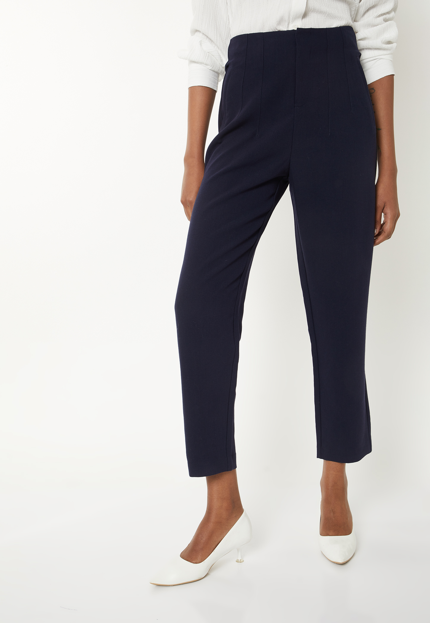 Women Solid Cropped Pants-picture-47