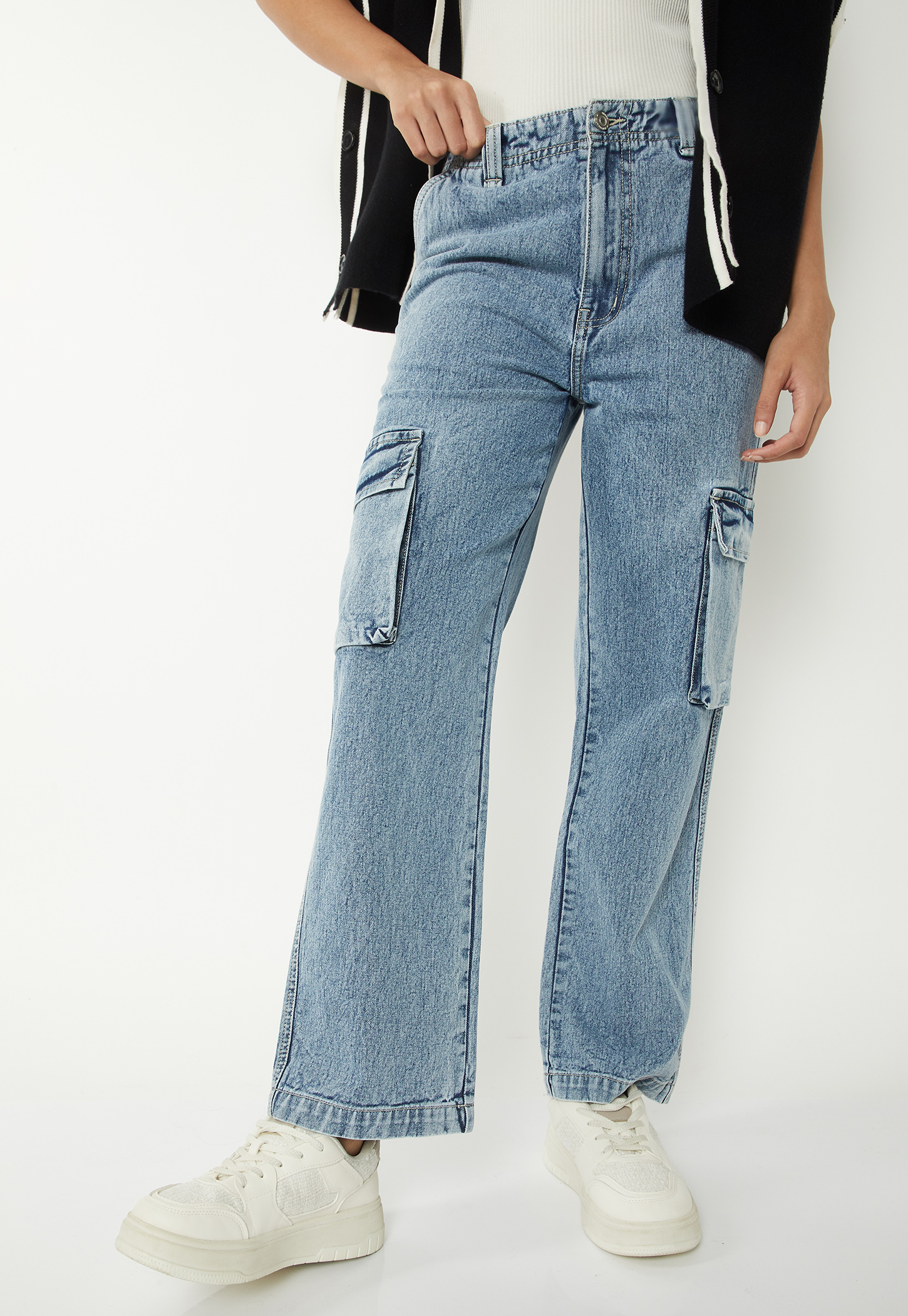 Women Washed Cargo Jeans-picture-48