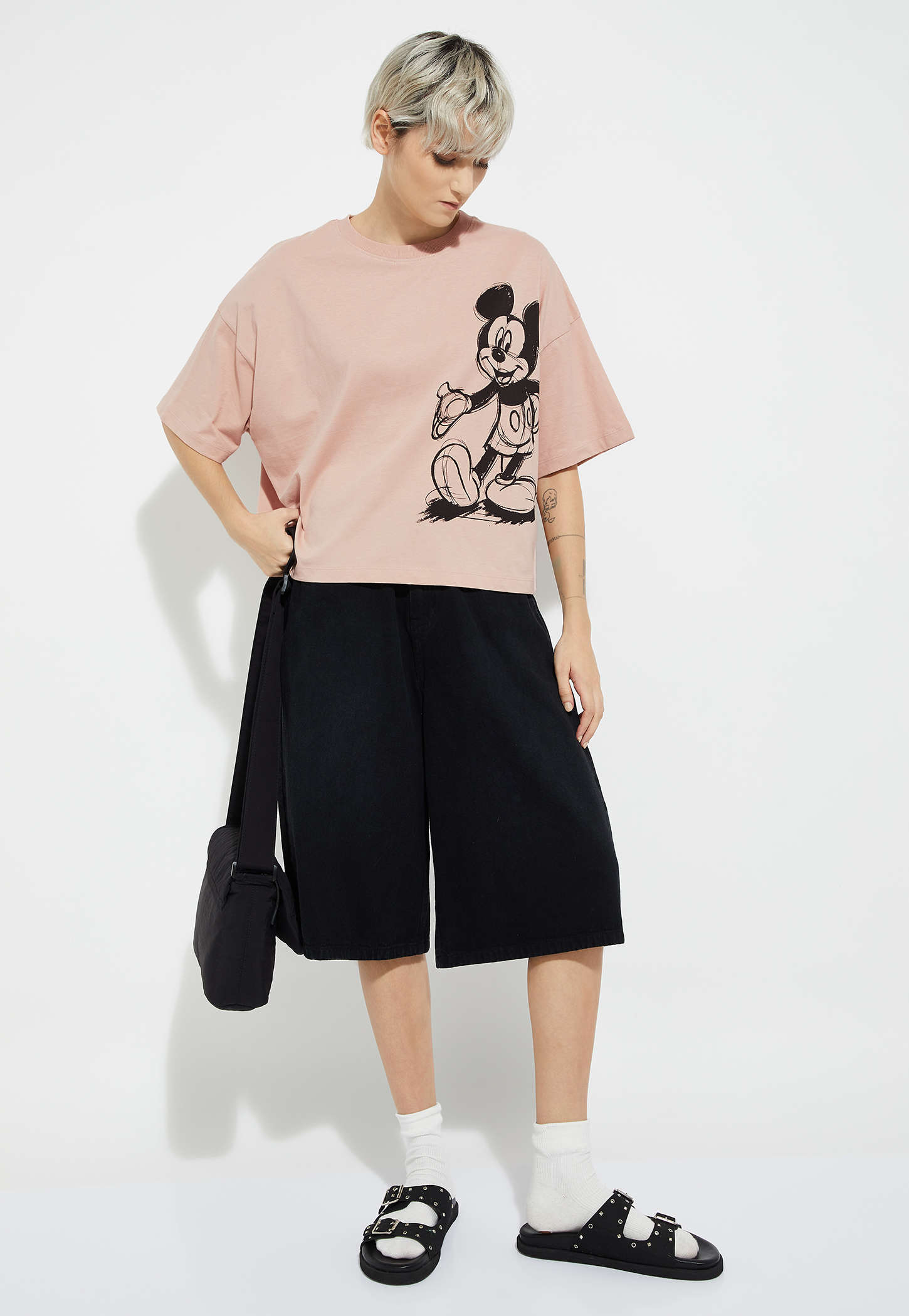 ALAYA F x URB_N Women Mickey Printed Boxy Fit T-shirt-picture-5