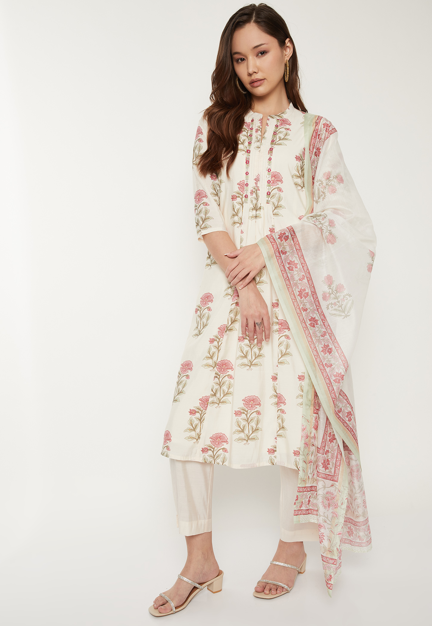 Women Floral Print Straight Kurta Set-picture-25