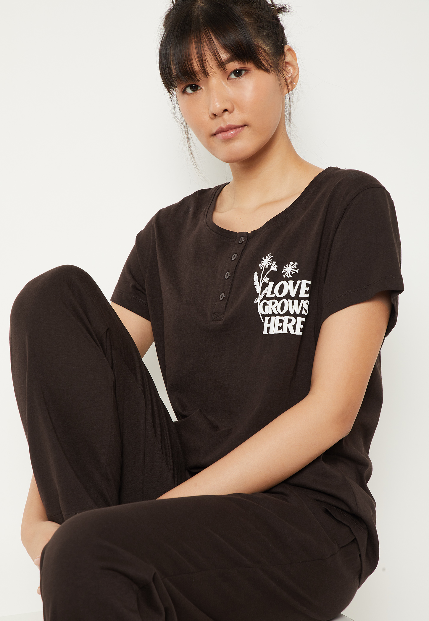 Women Placement Print PJ Set-image-25