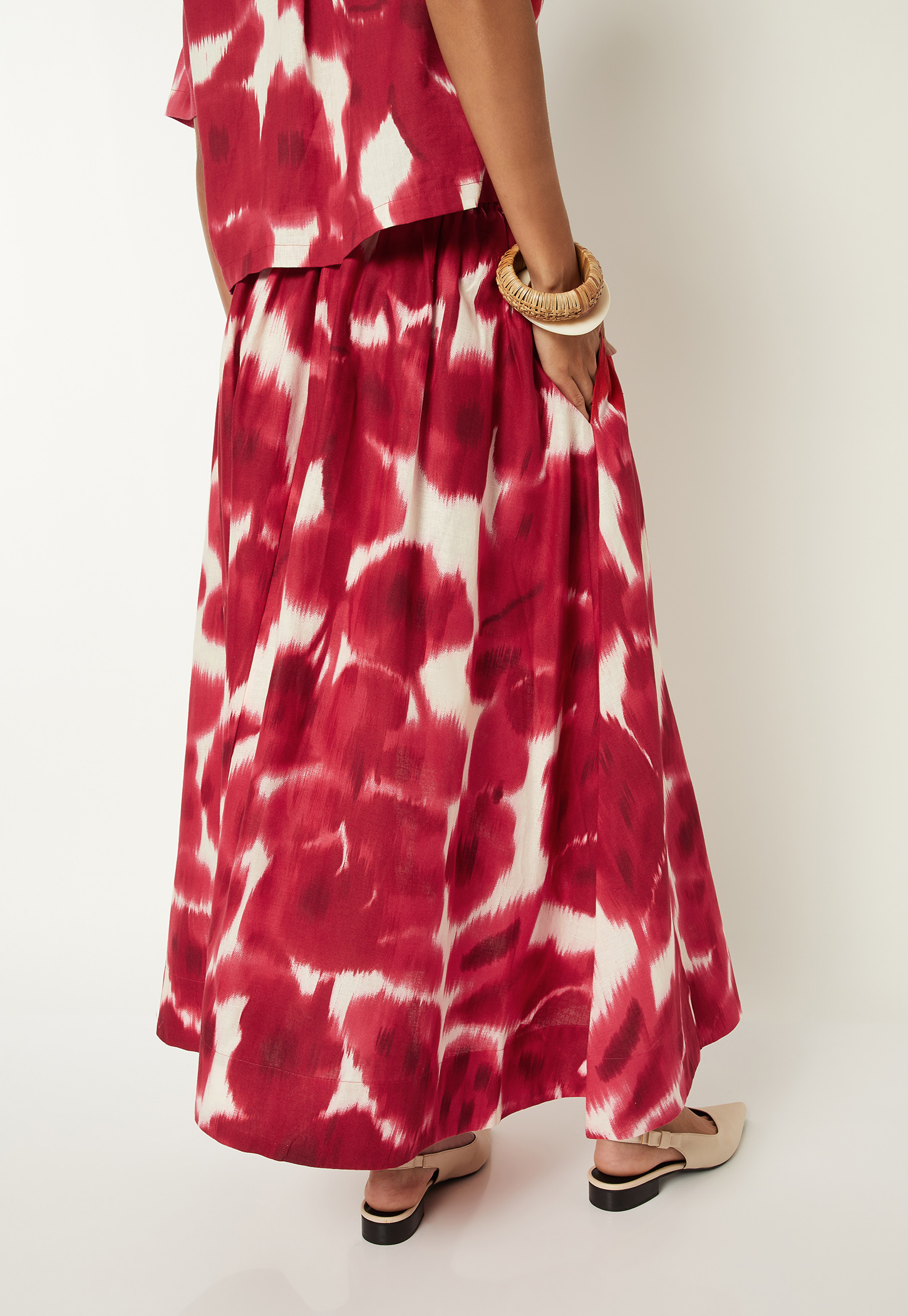 Ethnic Skirts - Buy Ethnic Skirts Online in India