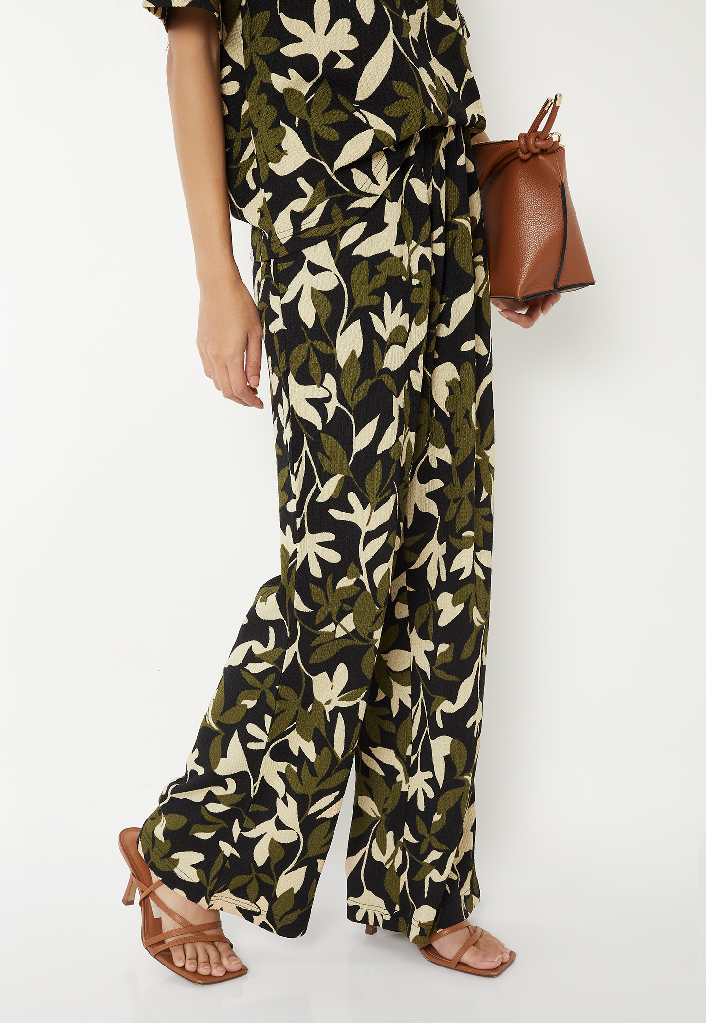Women Floral Print Trousers-picture-29