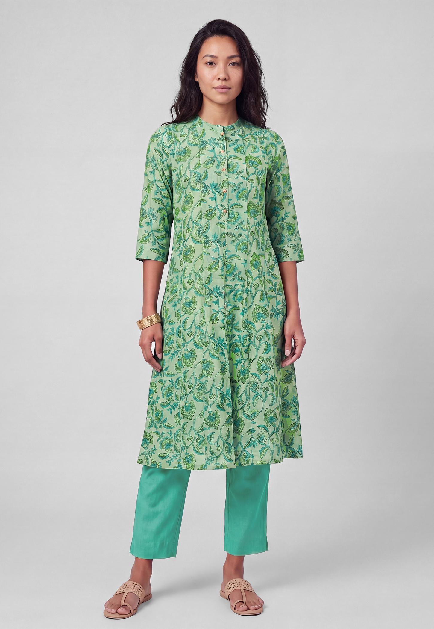 Women Floral Print Kalidar Kurta Set-picture-39