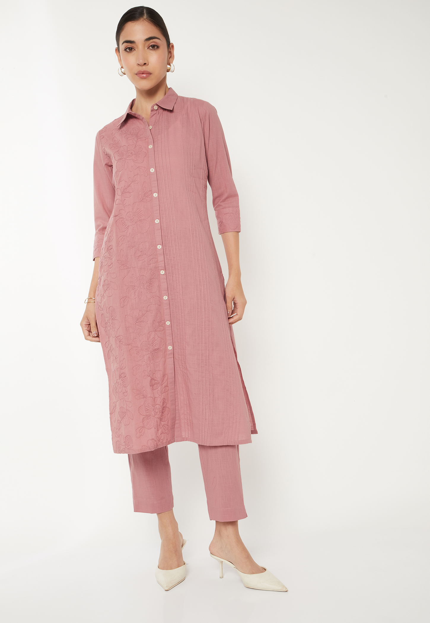 Women Embroidered Straight Kurta Set-picture-47