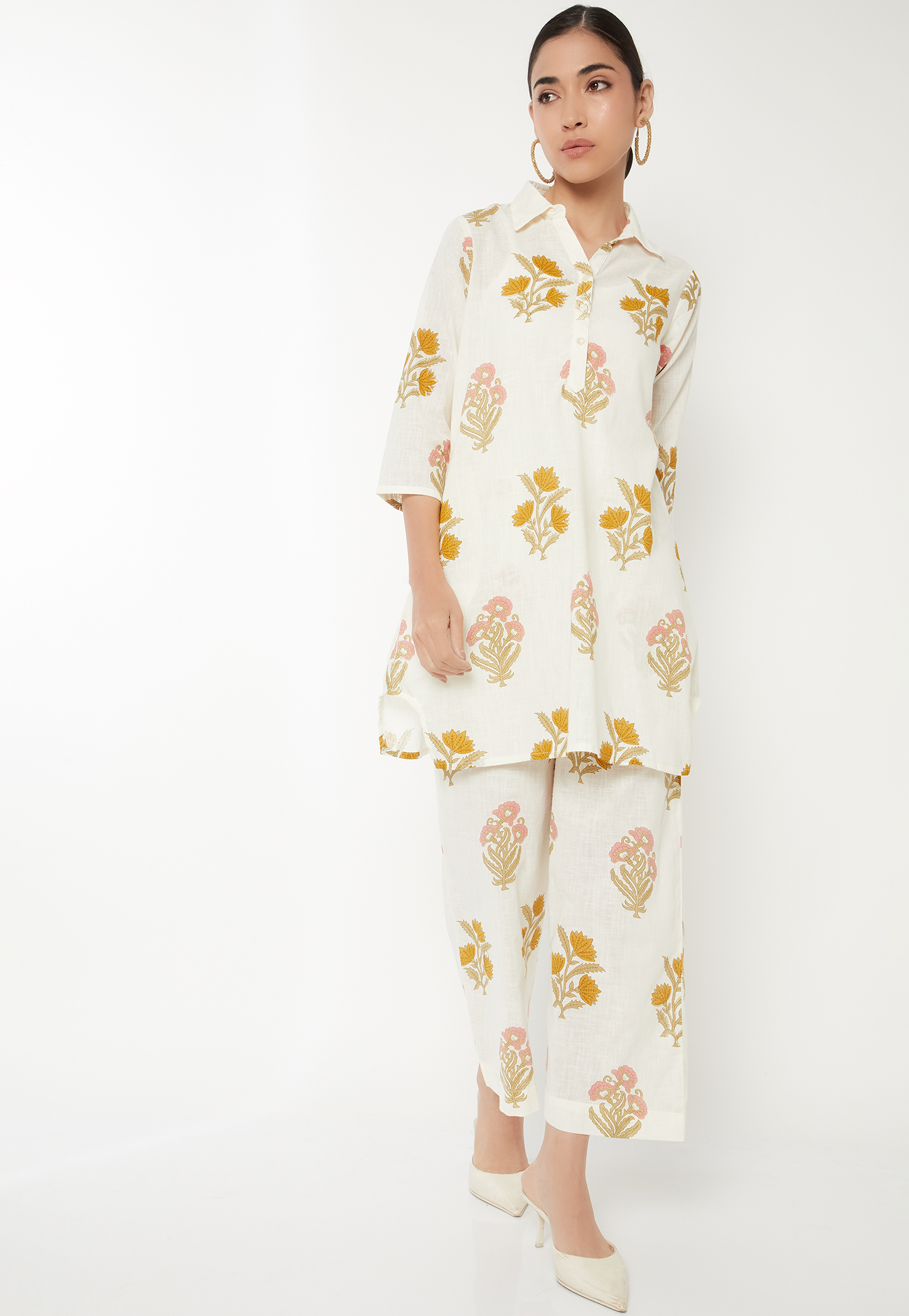 Women Floral Print Kurta Set-picture-56