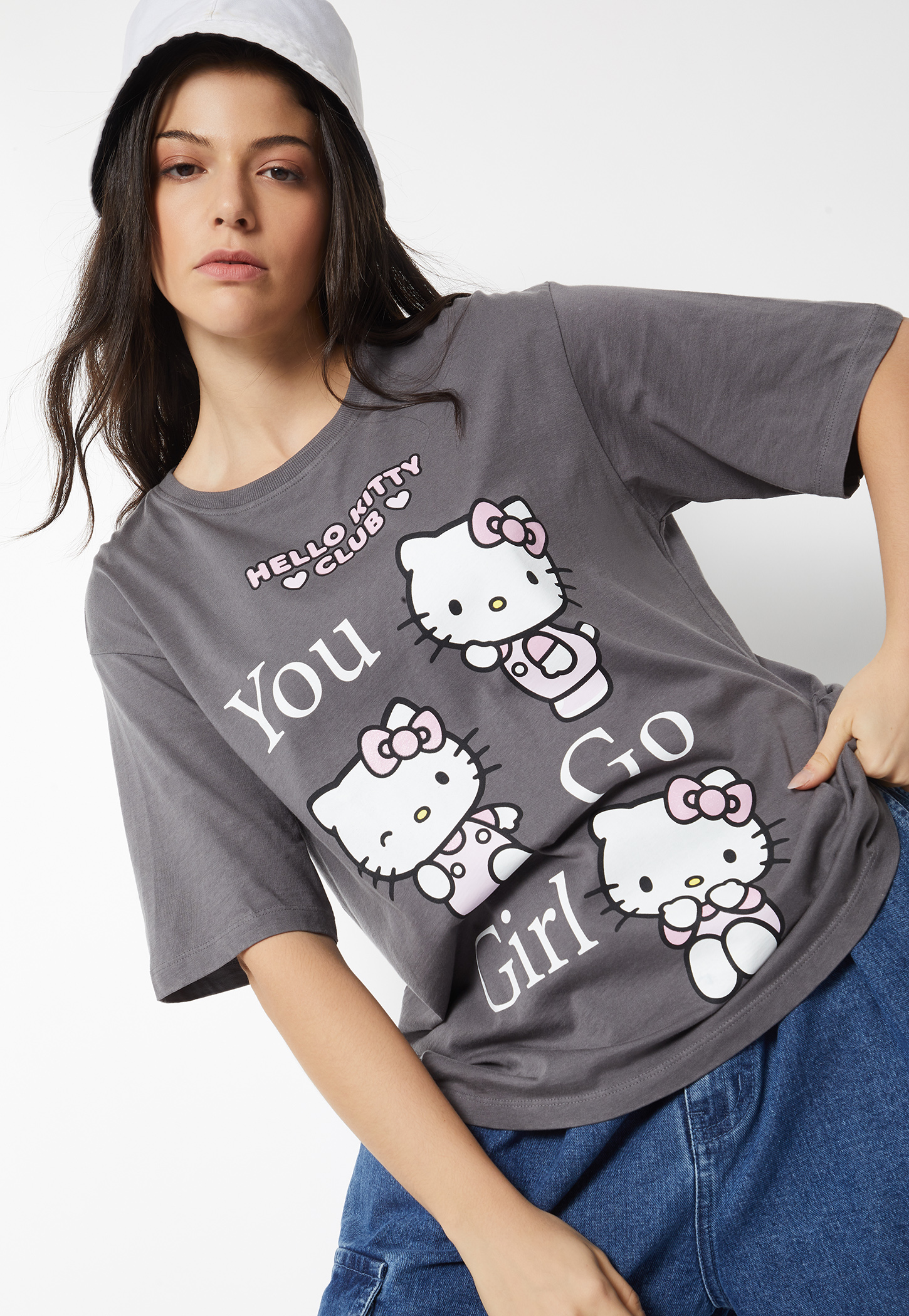URB_N Women Hello Kitty Oversized T-shirt-picture-17