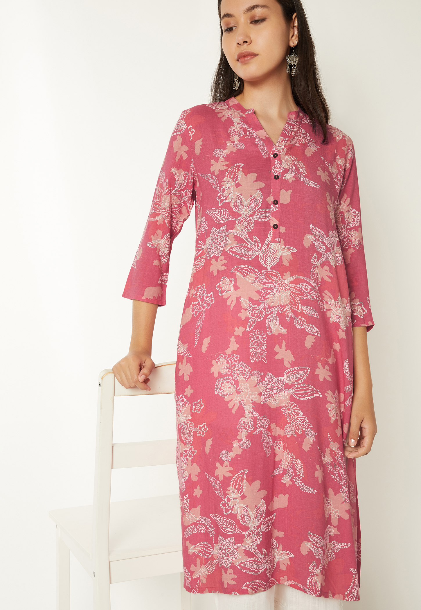 Women Floral Print Straight Kurta-picture-47