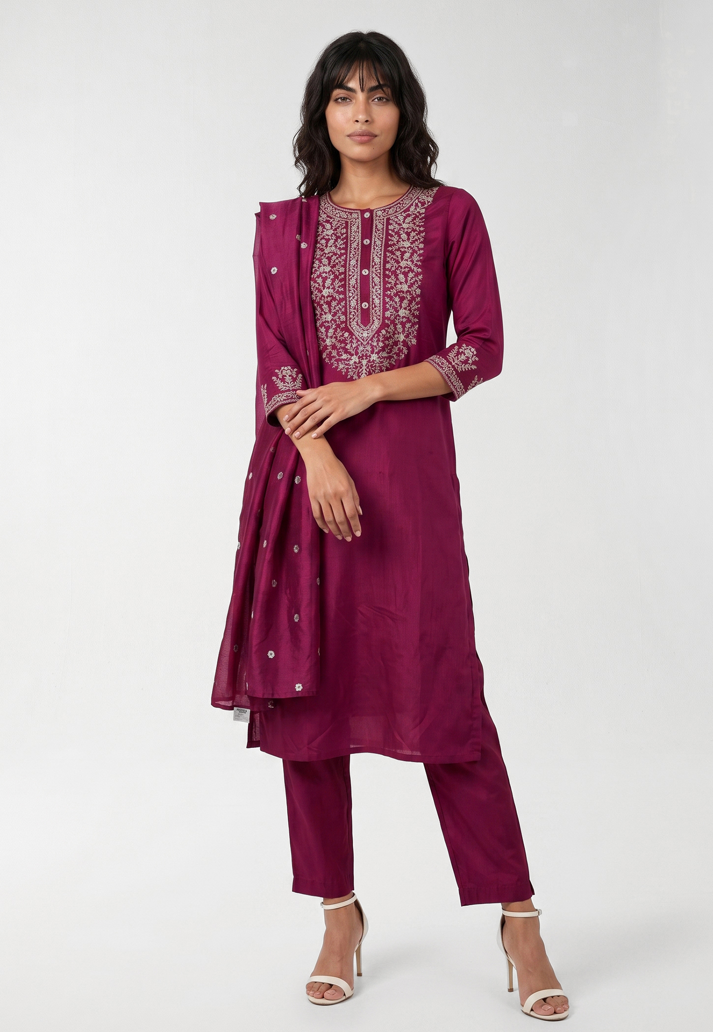 Women Embroidered Straight Kurta Set-picture-20
