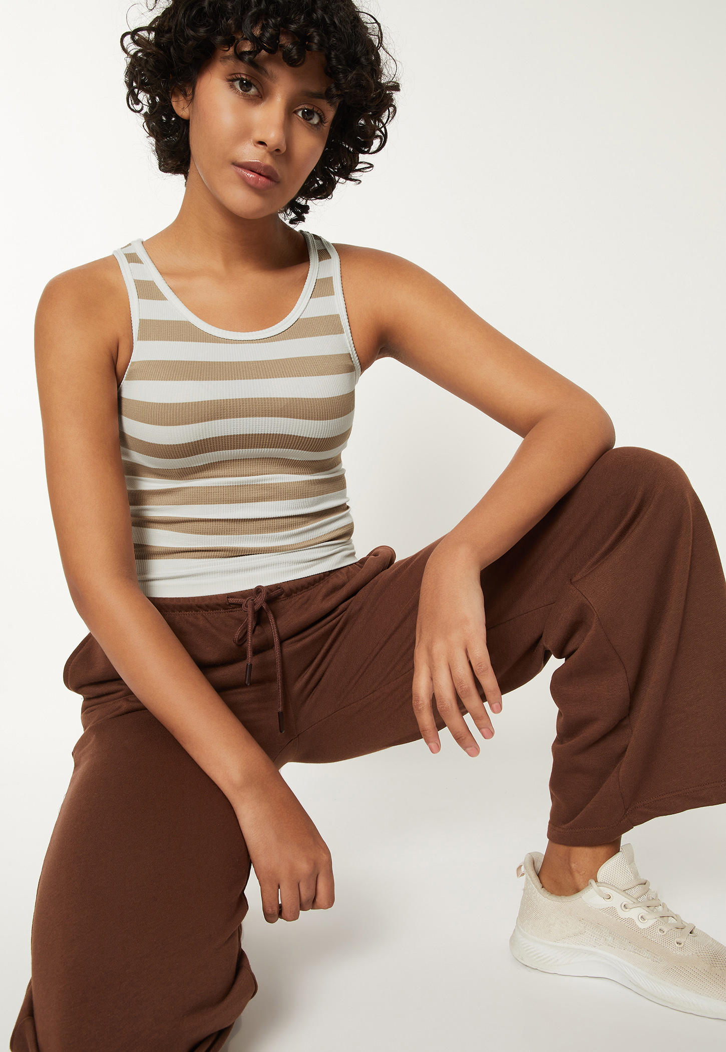 Women Striped Seamless Sports Tank Top-image-4