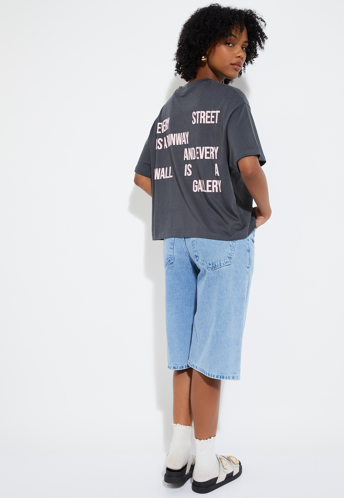 URB_N Women Boxy Fit Back Print T-shirt-image-5