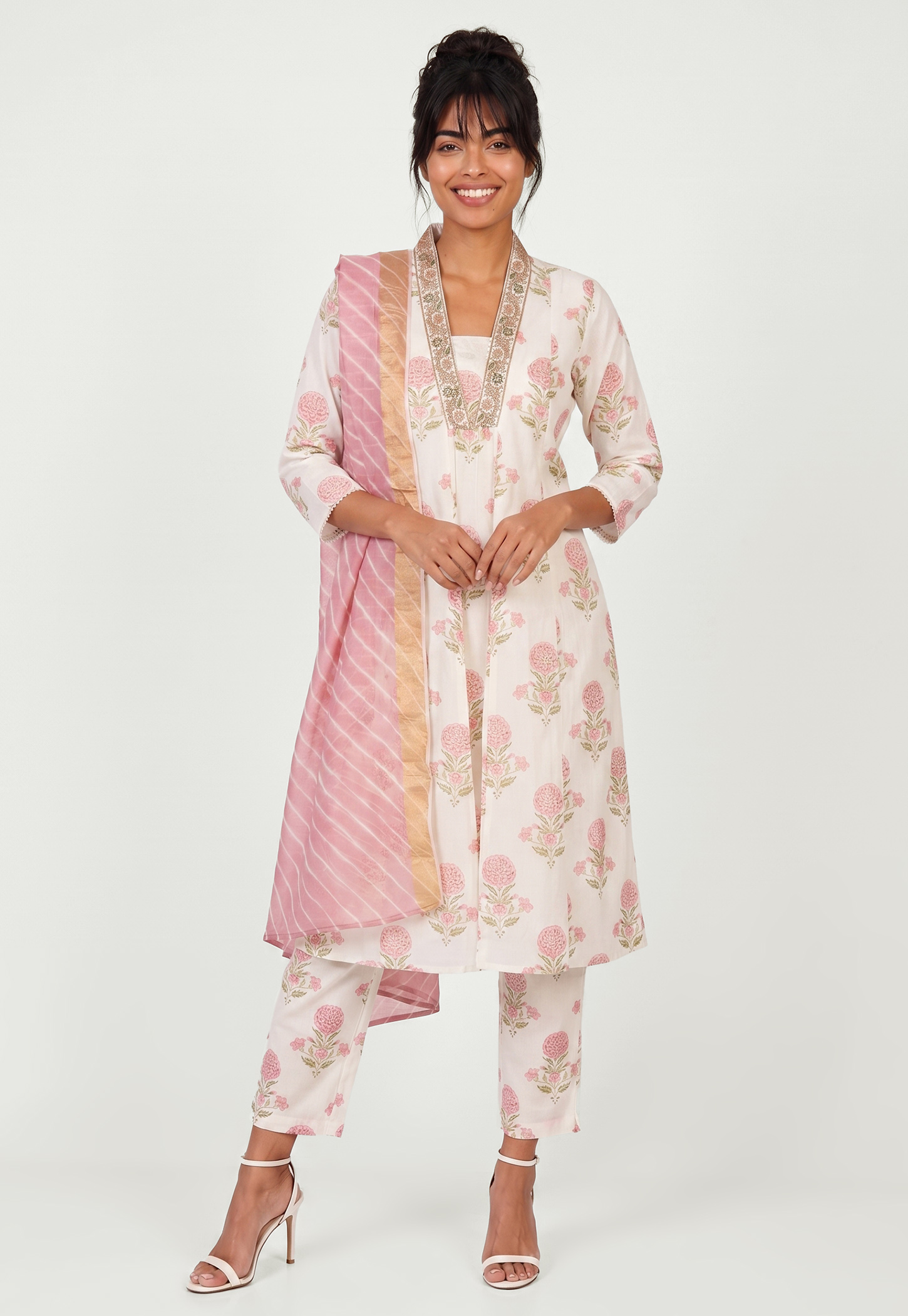 Women Floral Print Anarkali Kurta Set-image-7