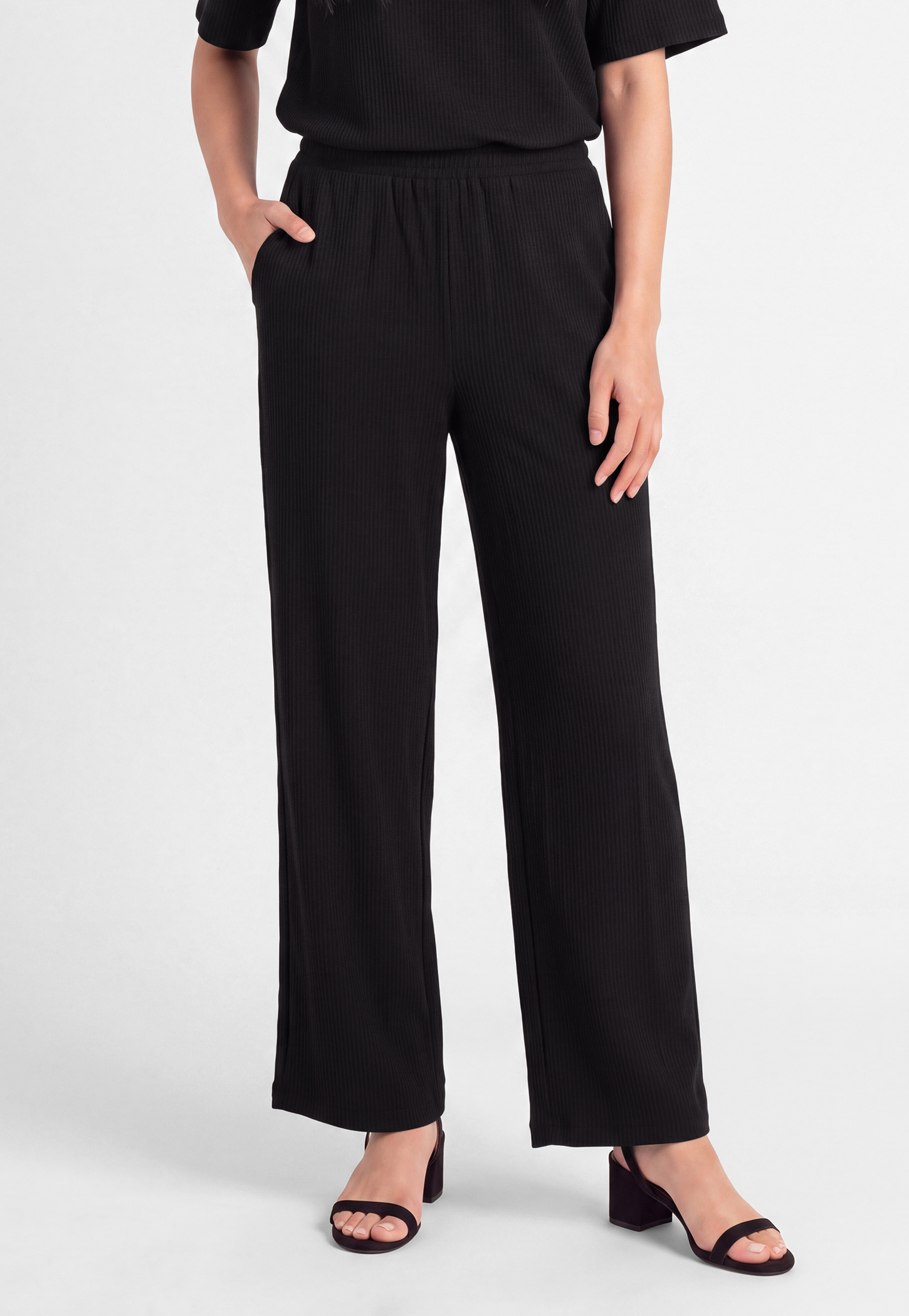 Women Textured Pull-on Pants-picture-27